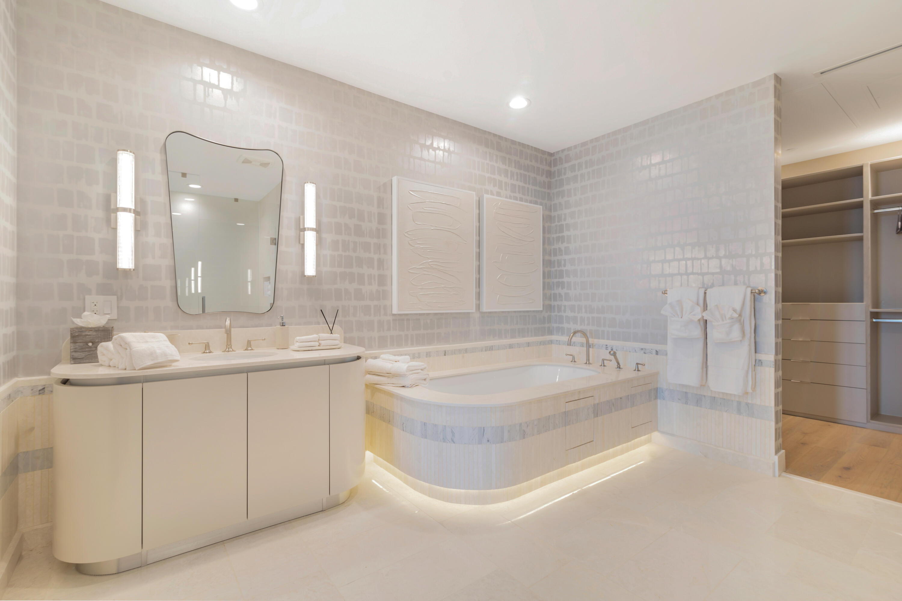 1333 S FLAGLER #1202, West Palm Beach FL 33401