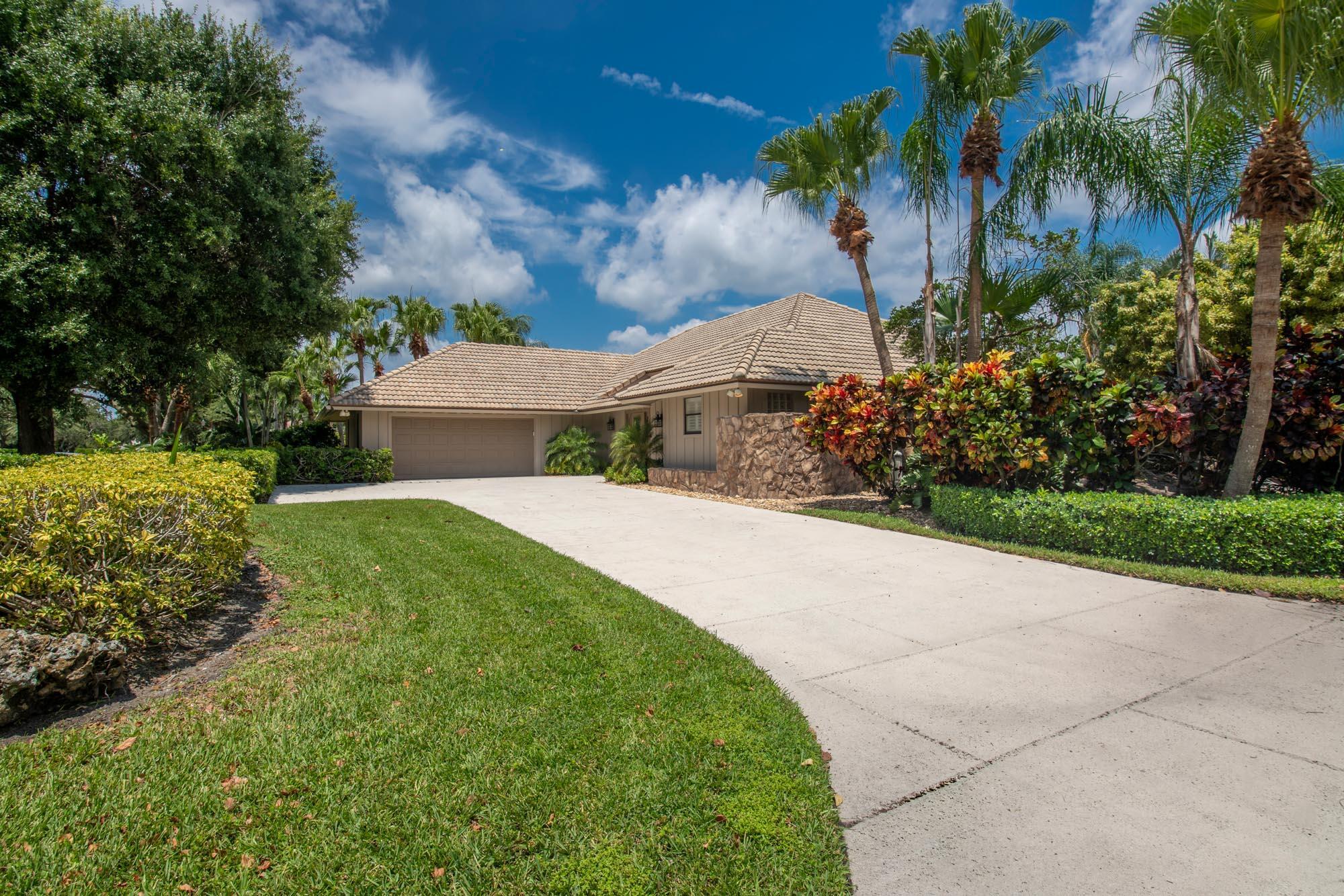 13 Balfour, Palm Beach Gardens FL 33418