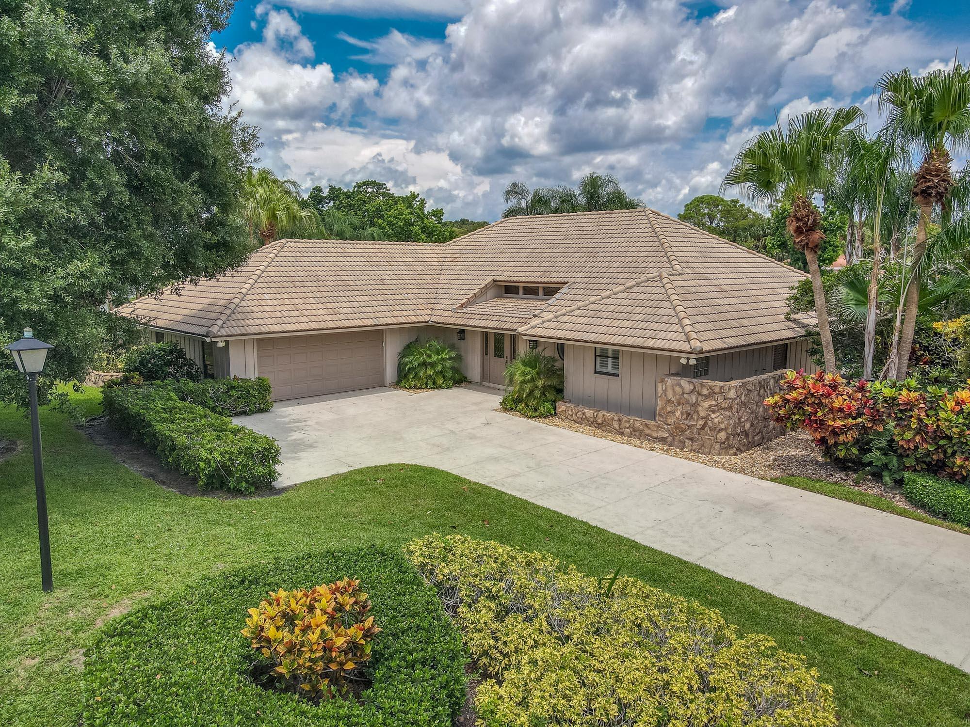 13 Balfour, Palm Beach Gardens FL 33418