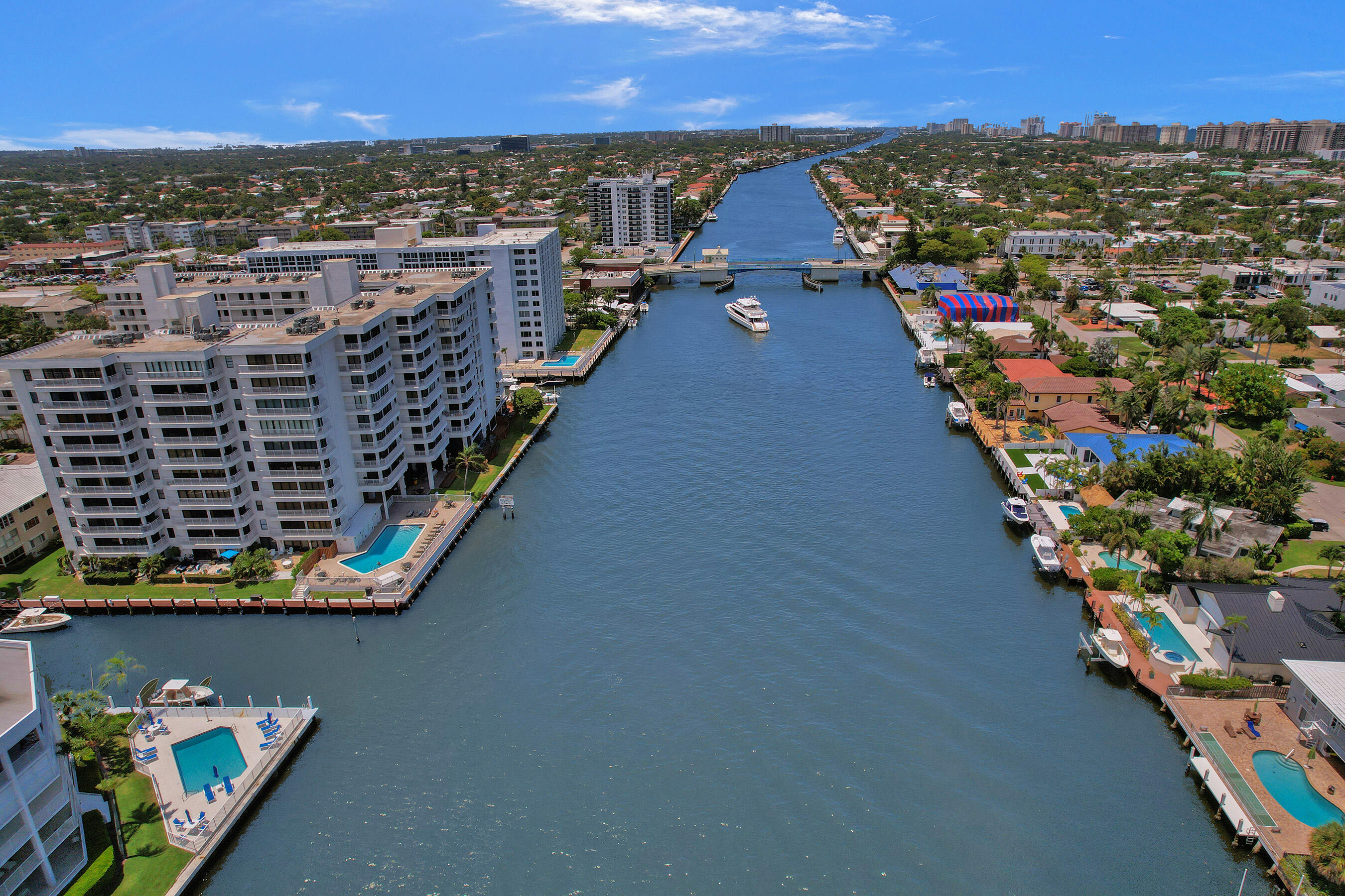 3100 NE 48TH #609, Fort Lauderdale FL 33308