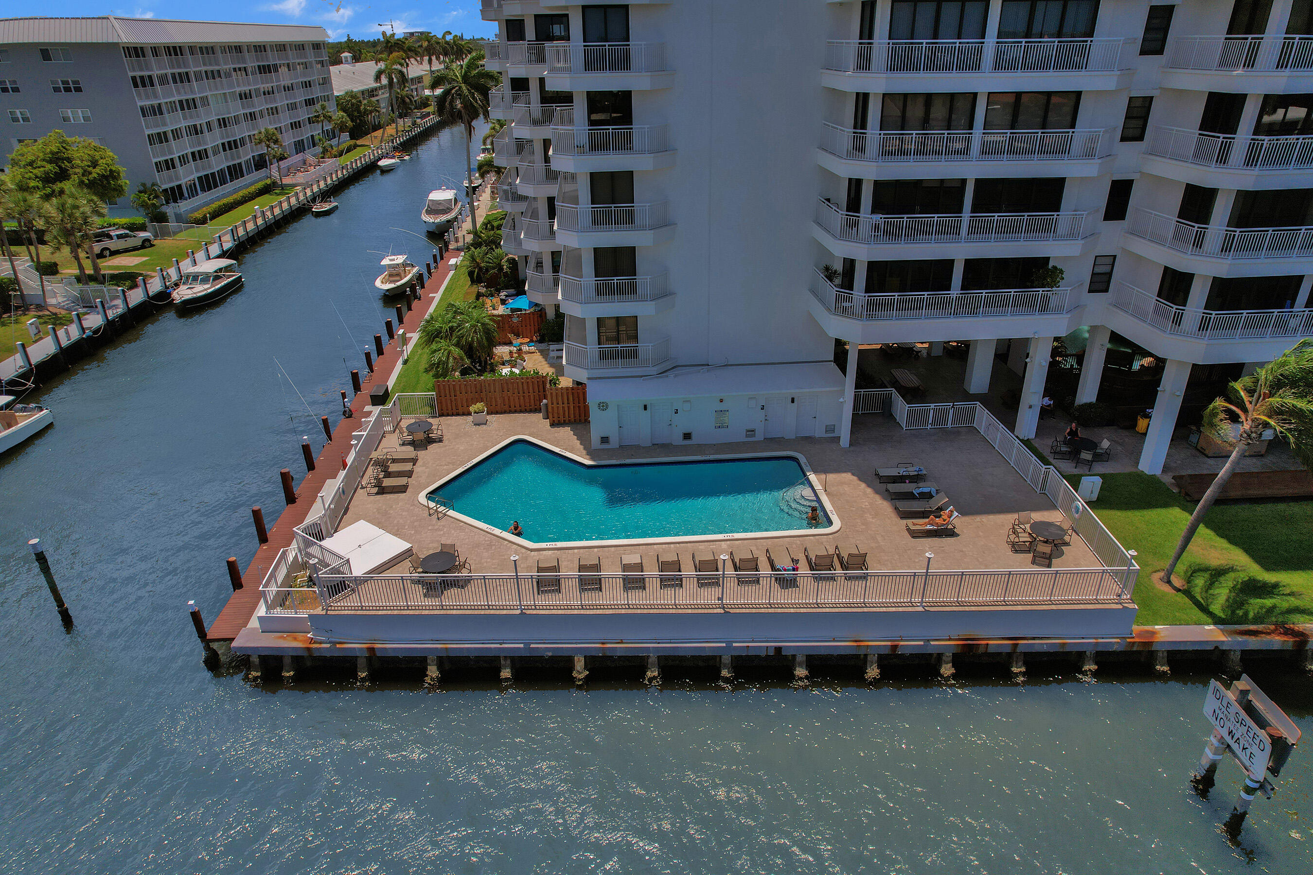 3100 NE 48TH #609, Fort Lauderdale FL 33308