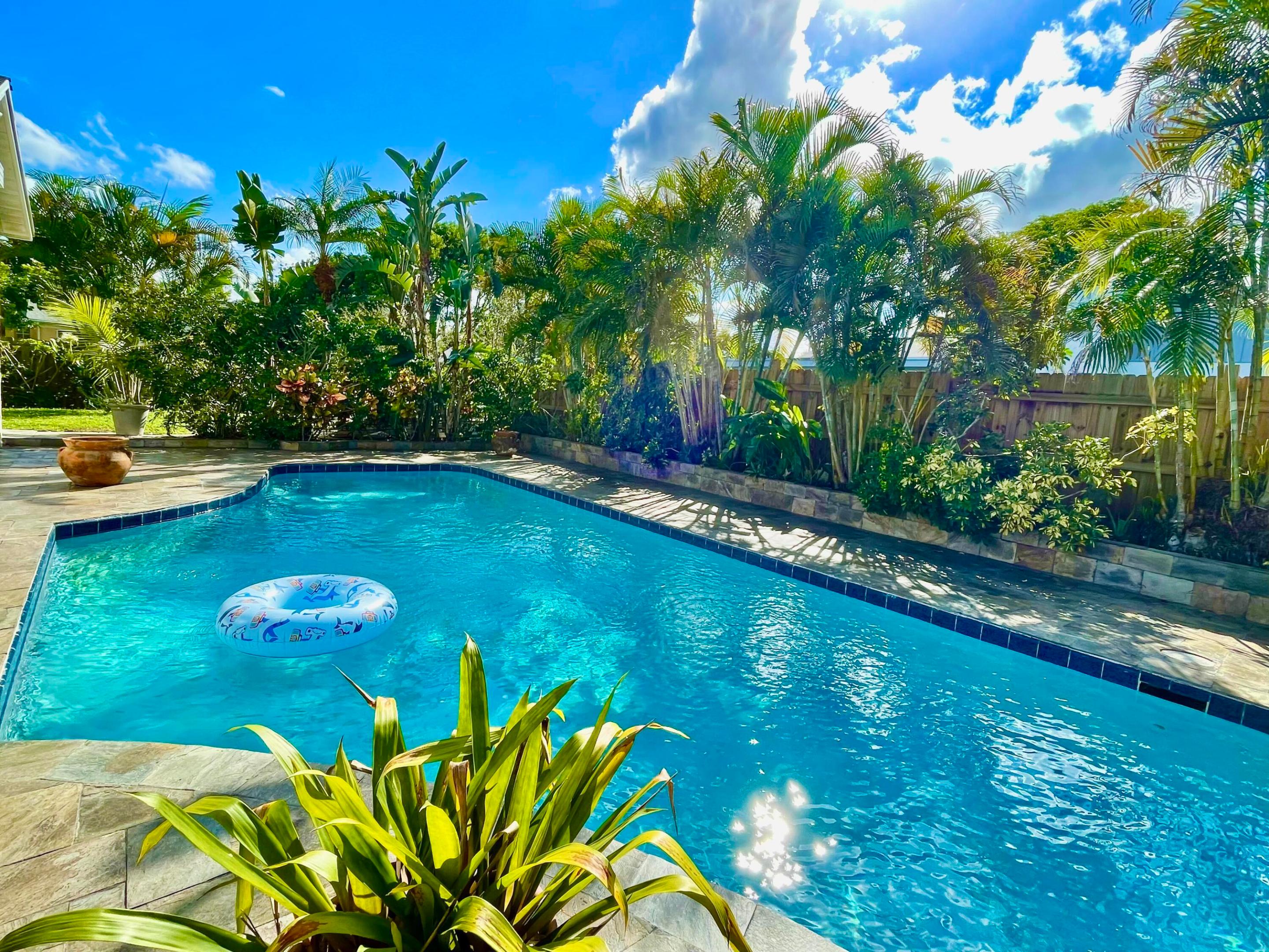 1259 DENLOW, Royal Palm Beach FL 33411