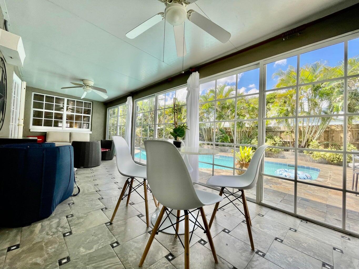 1259 DENLOW, Royal Palm Beach FL 33411