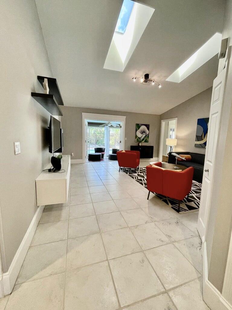1259 DENLOW, Royal Palm Beach FL 33411