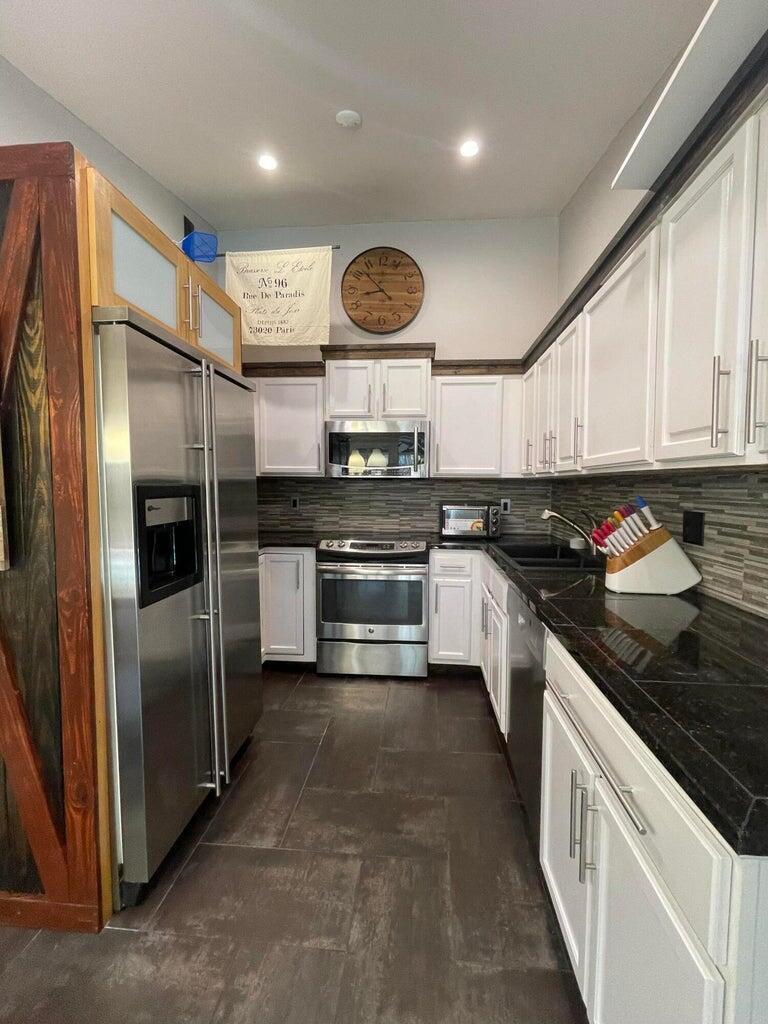 1259 DENLOW, Royal Palm Beach FL 33411