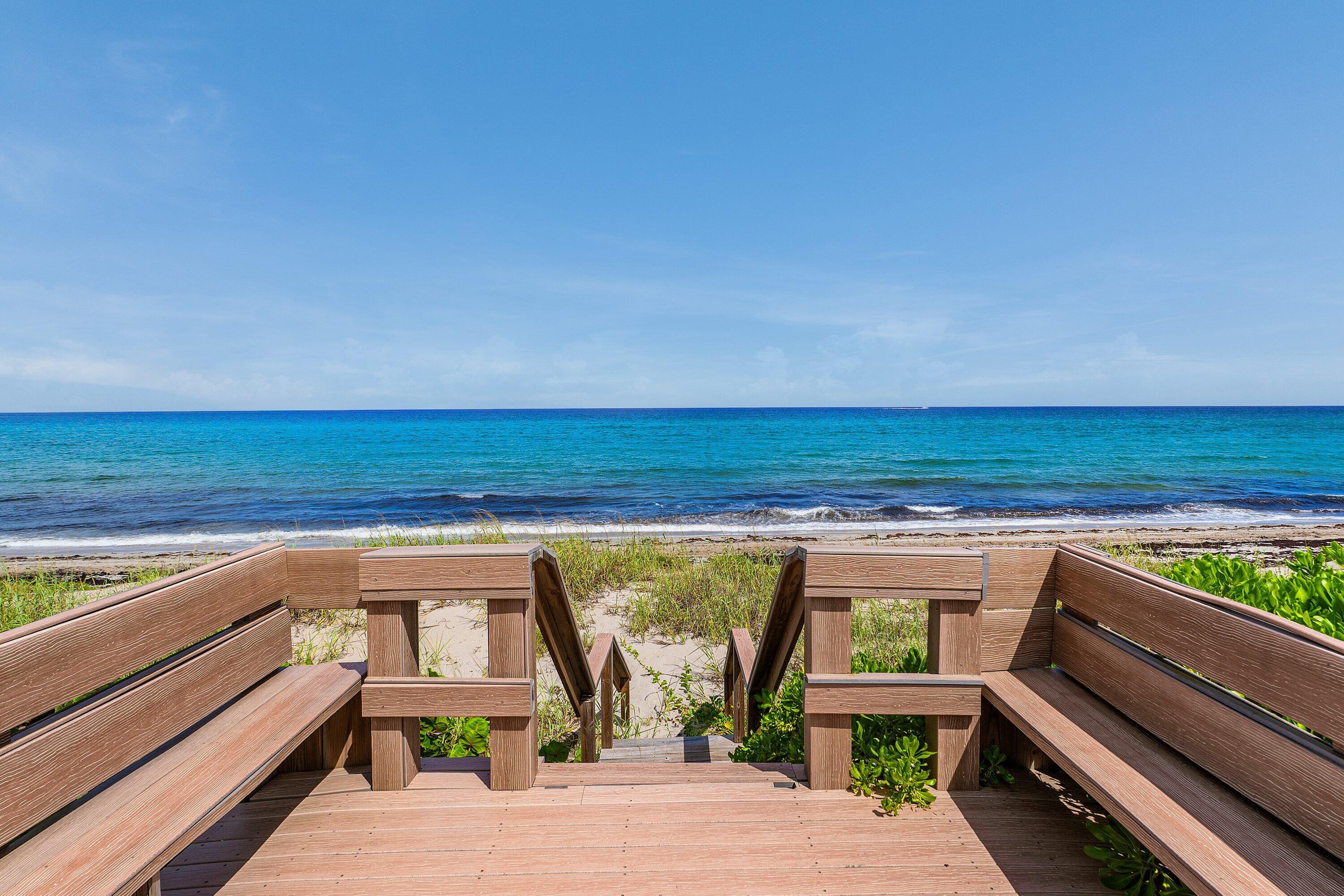 5841 N Ocean #F2, Ocean Ridge FL 33435