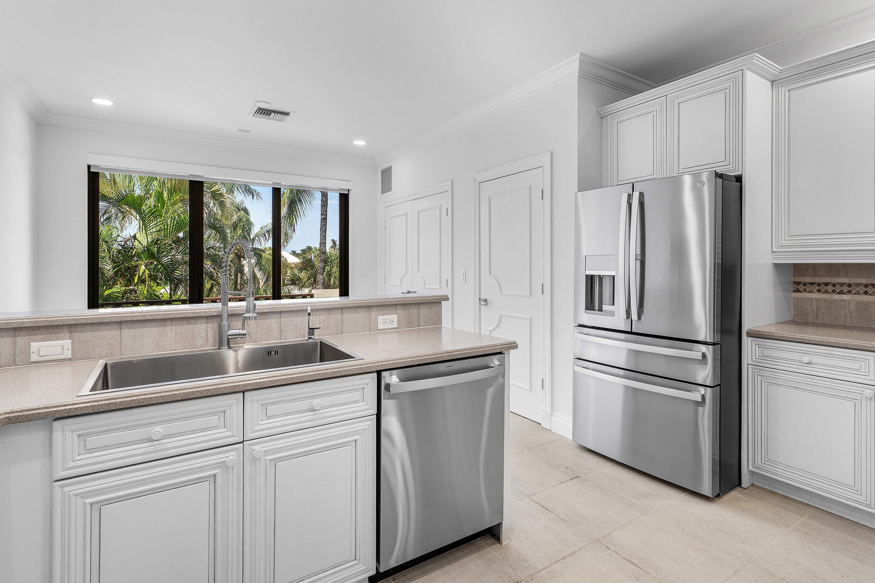 5841 N Ocean #F2, Ocean Ridge FL 33435