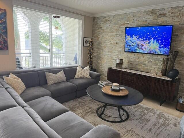 3038 WATERSIDE, Boynton Beach FL 33435