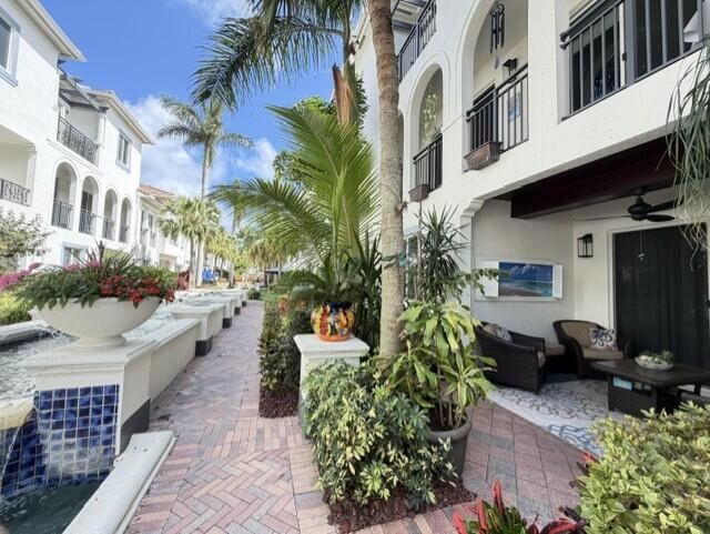 3038 WATERSIDE, Boynton Beach FL 33435