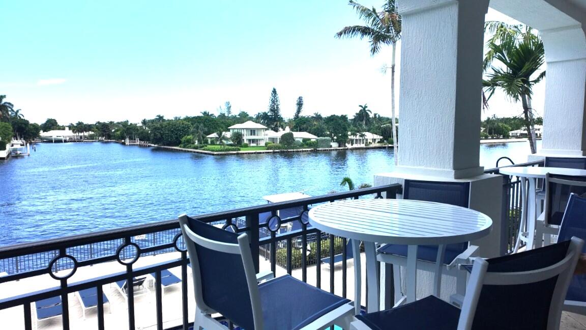 3038 WATERSIDE, Boynton Beach FL 33435