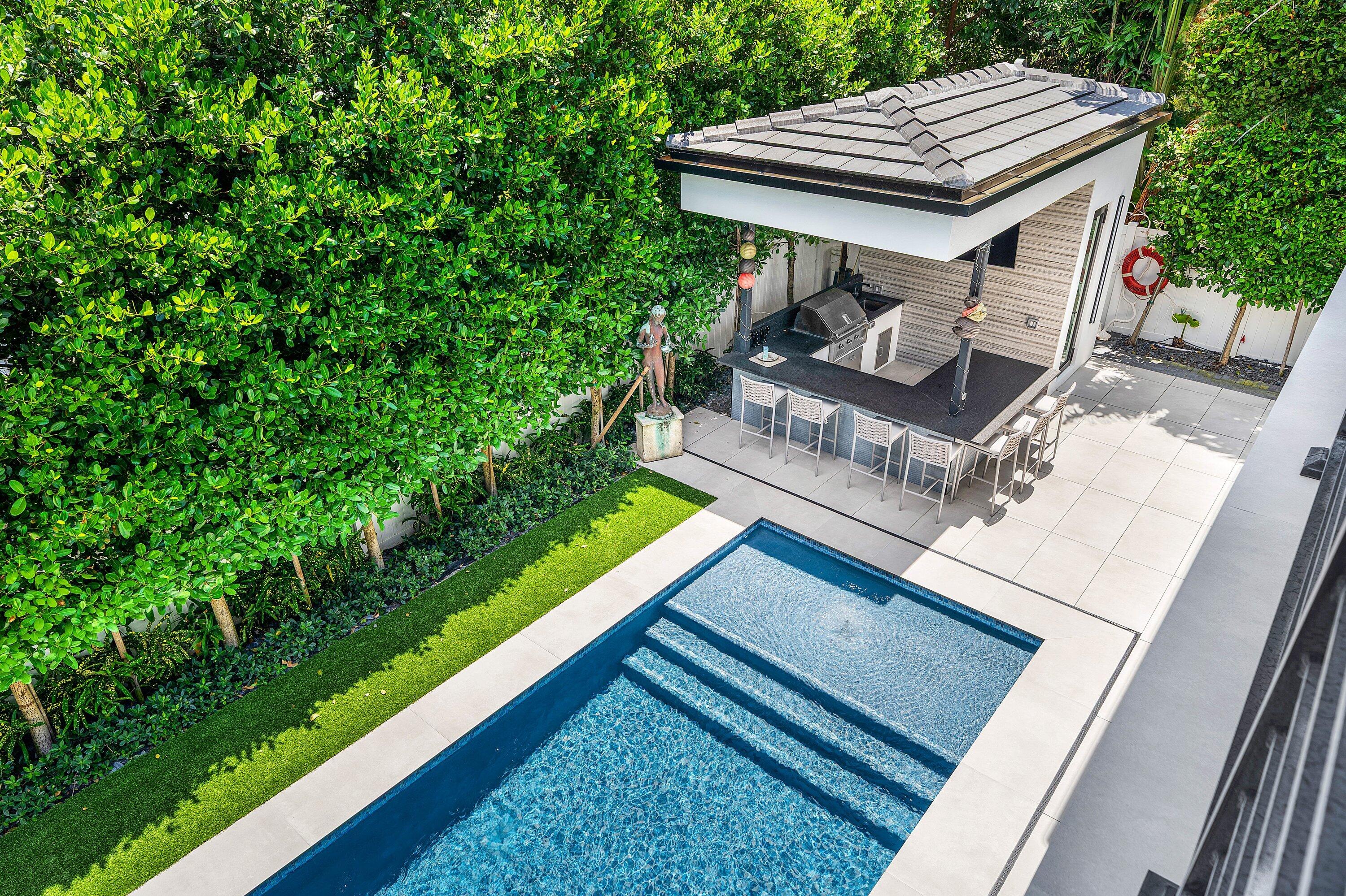 1030 NE 2nd, Boca Raton FL 33432