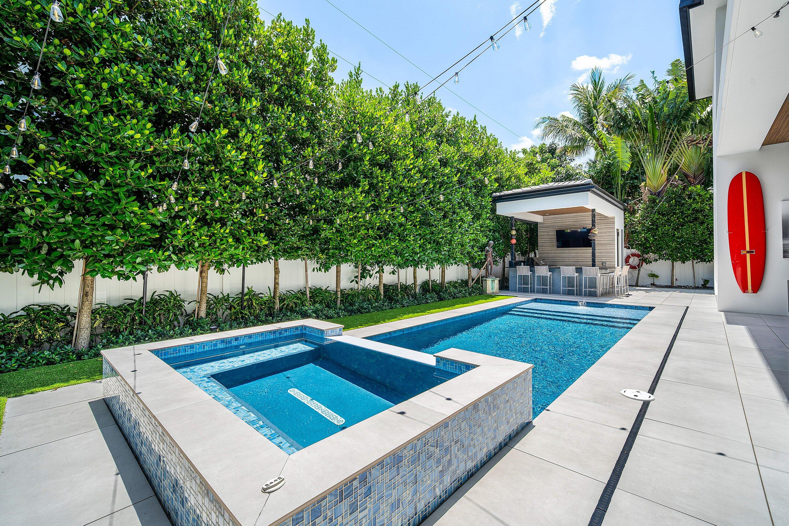 1030 NE 2nd, Boca Raton FL 33432