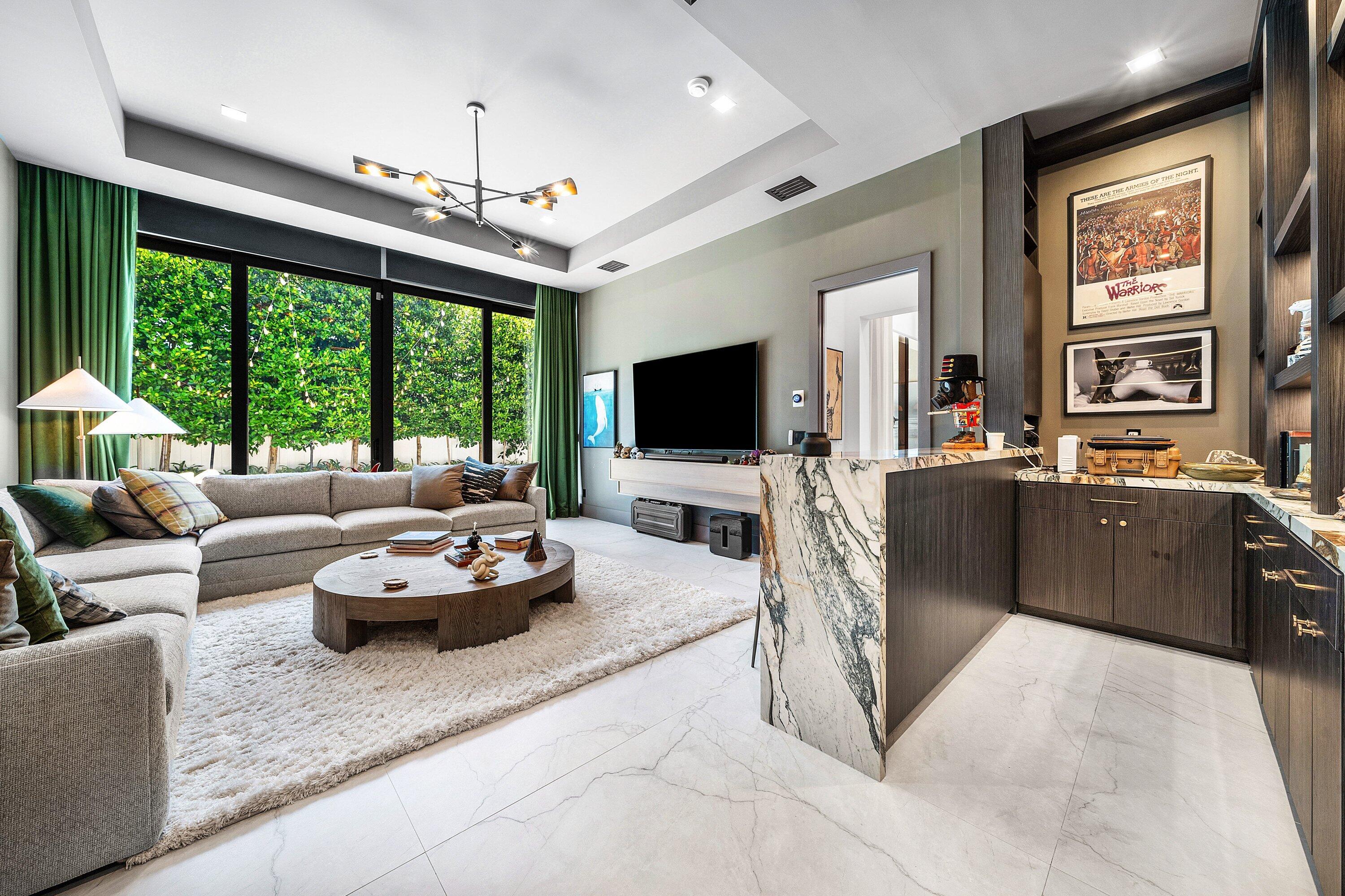 1030 NE 2nd, Boca Raton FL 33432