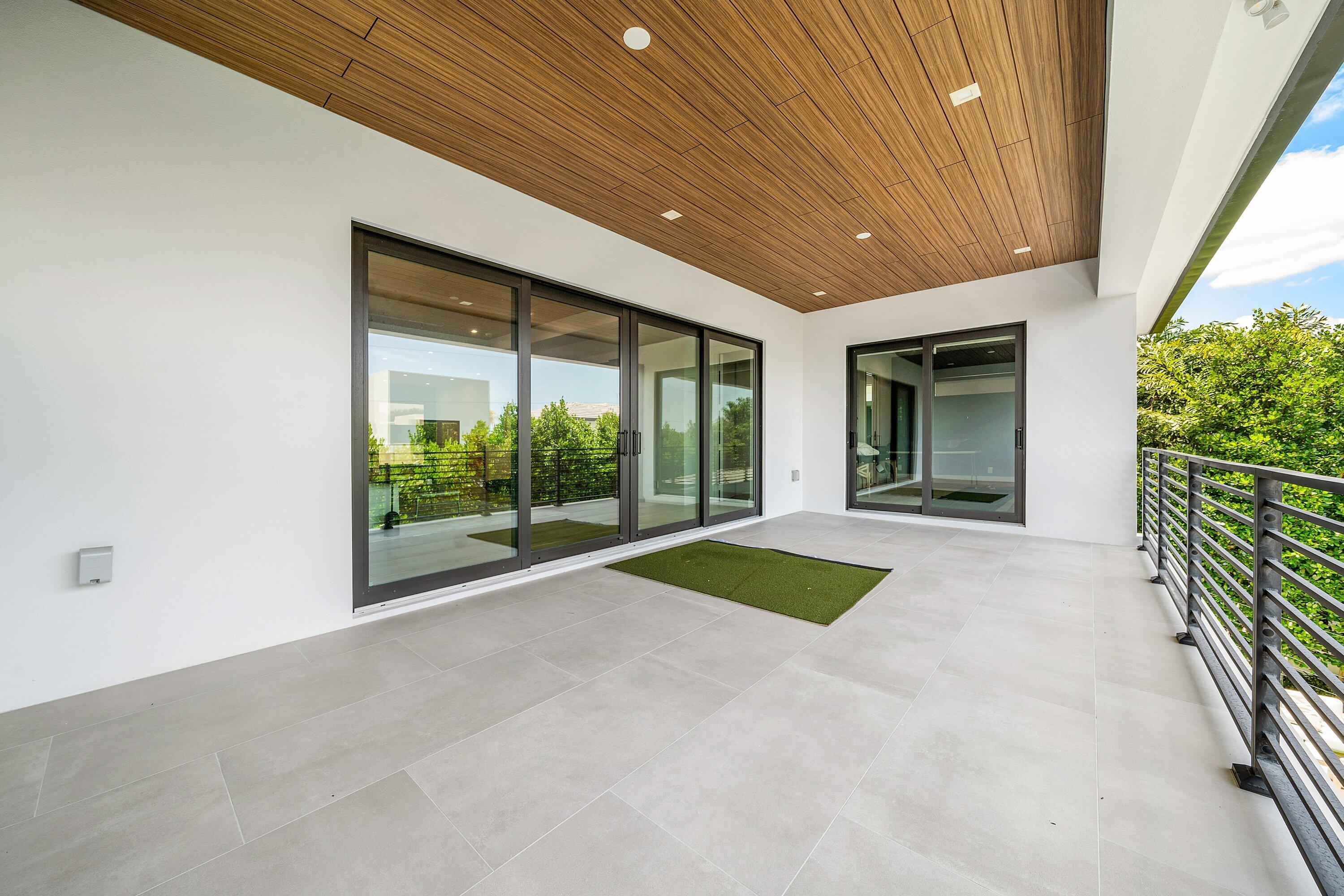 1030 NE 2nd, Boca Raton FL 33432