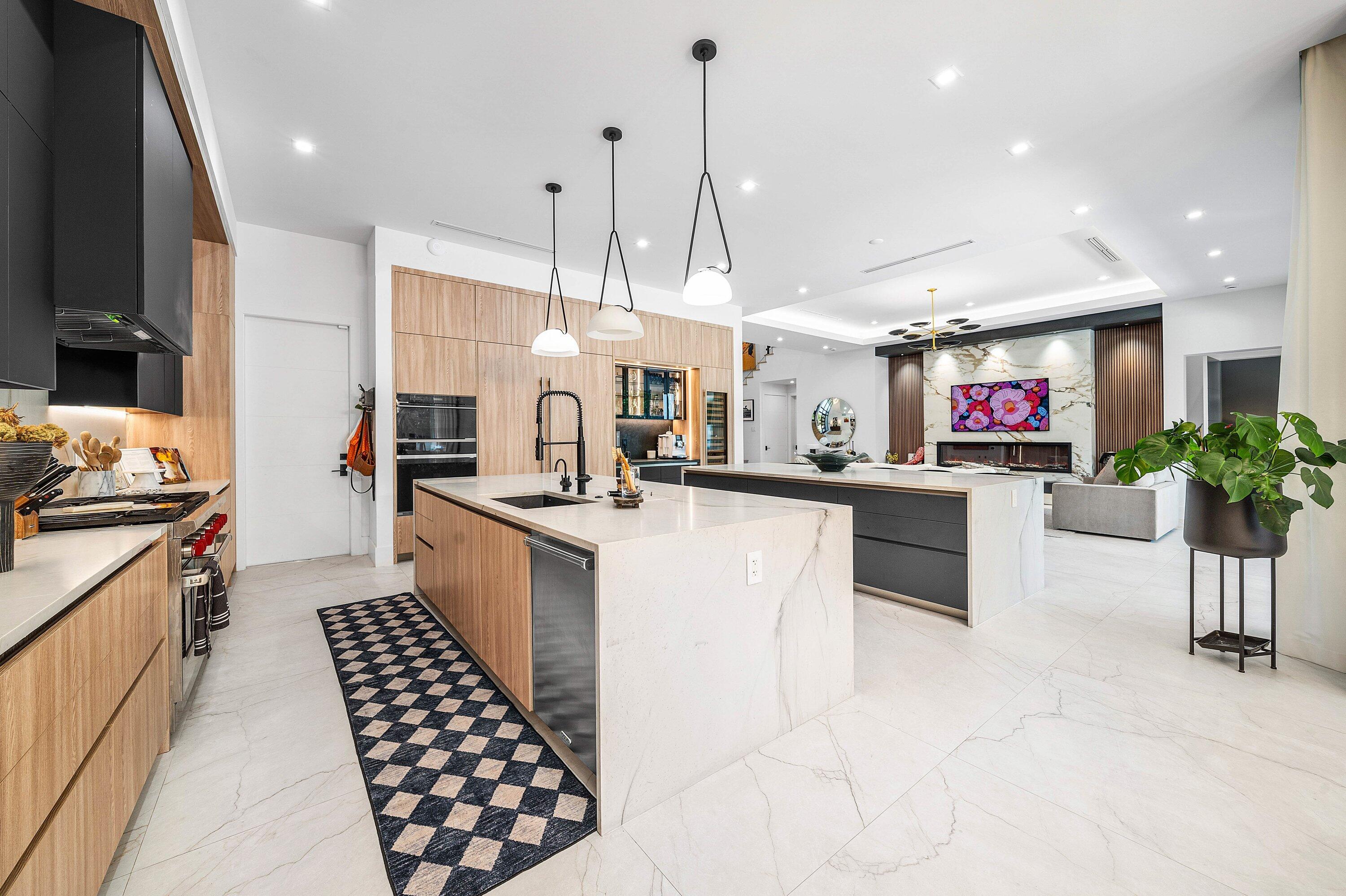 1030 NE 2nd, Boca Raton FL 33432