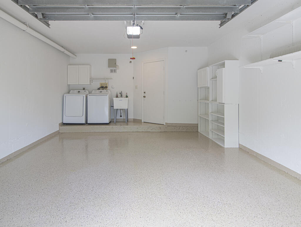500 CRESTWOOD #506, Royal Palm Beach FL 33411