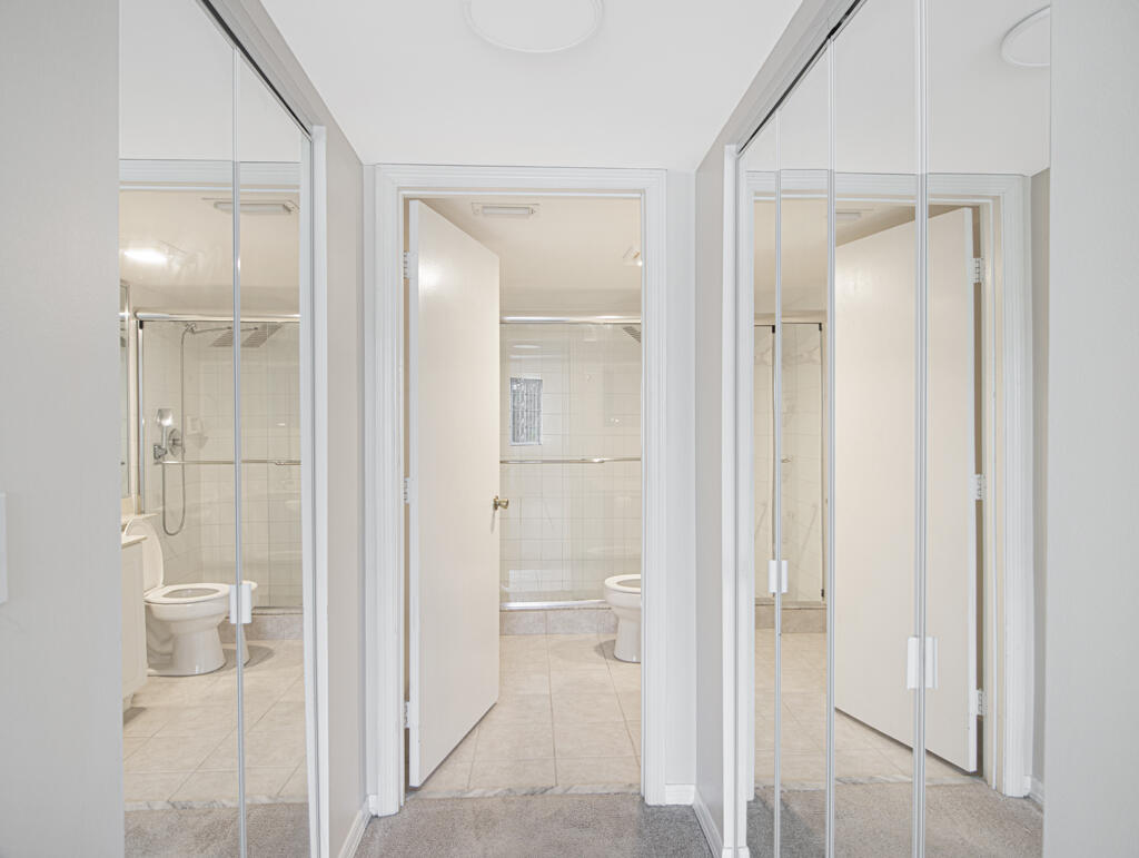 500 CRESTWOOD #506, Royal Palm Beach FL 33411