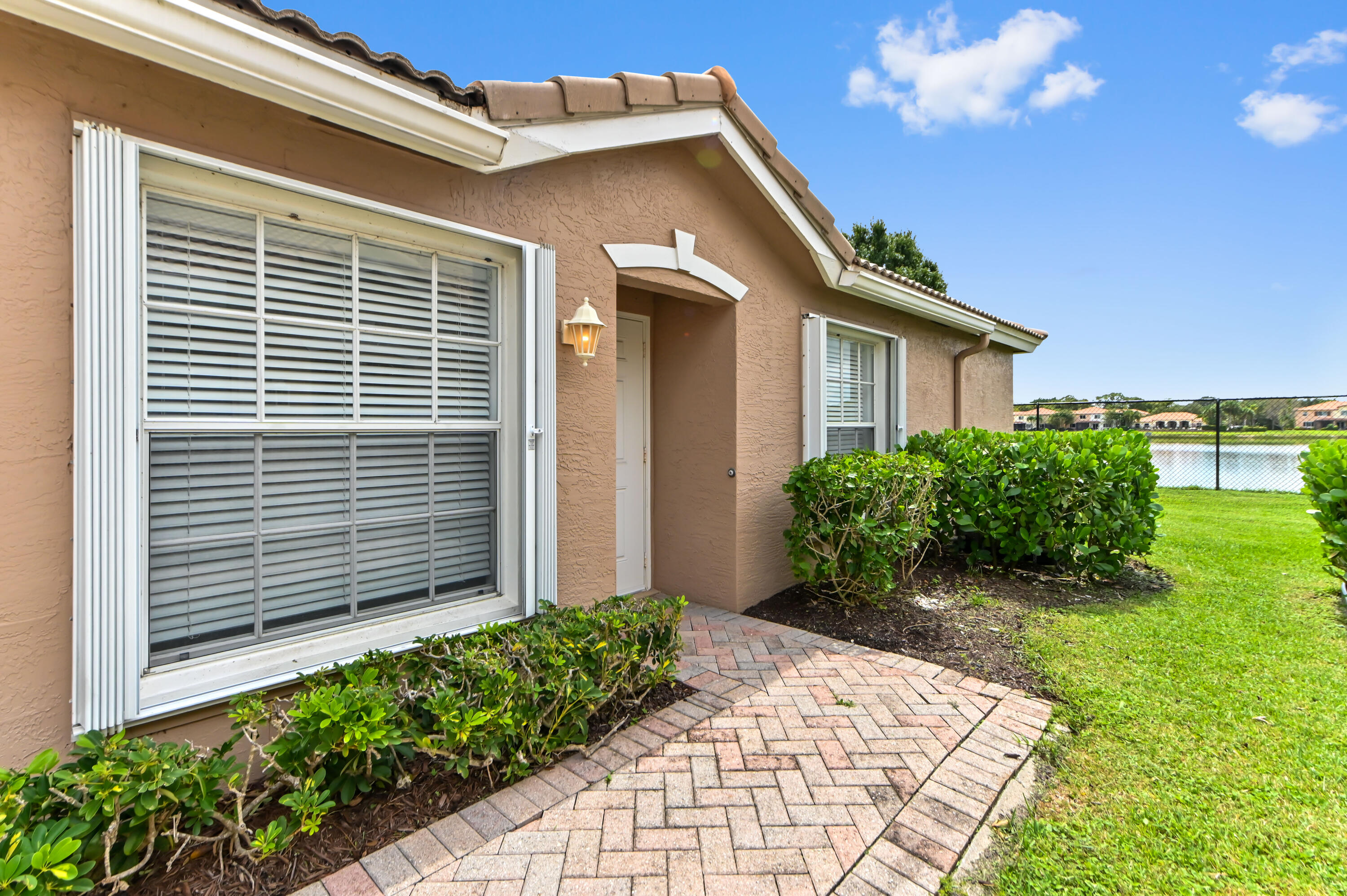 8260 Fresh, West Palm Beach FL 33411