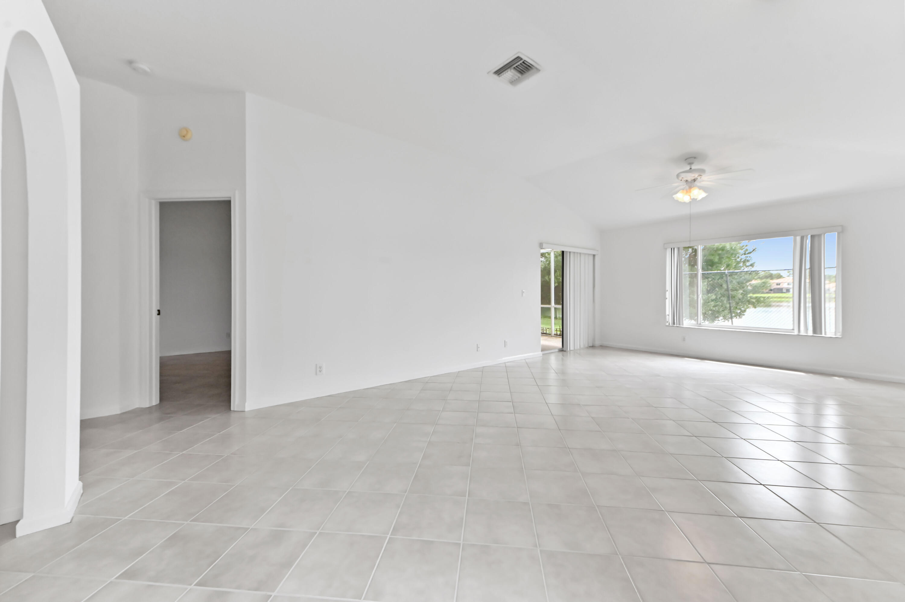 8260 Fresh, West Palm Beach FL 33411