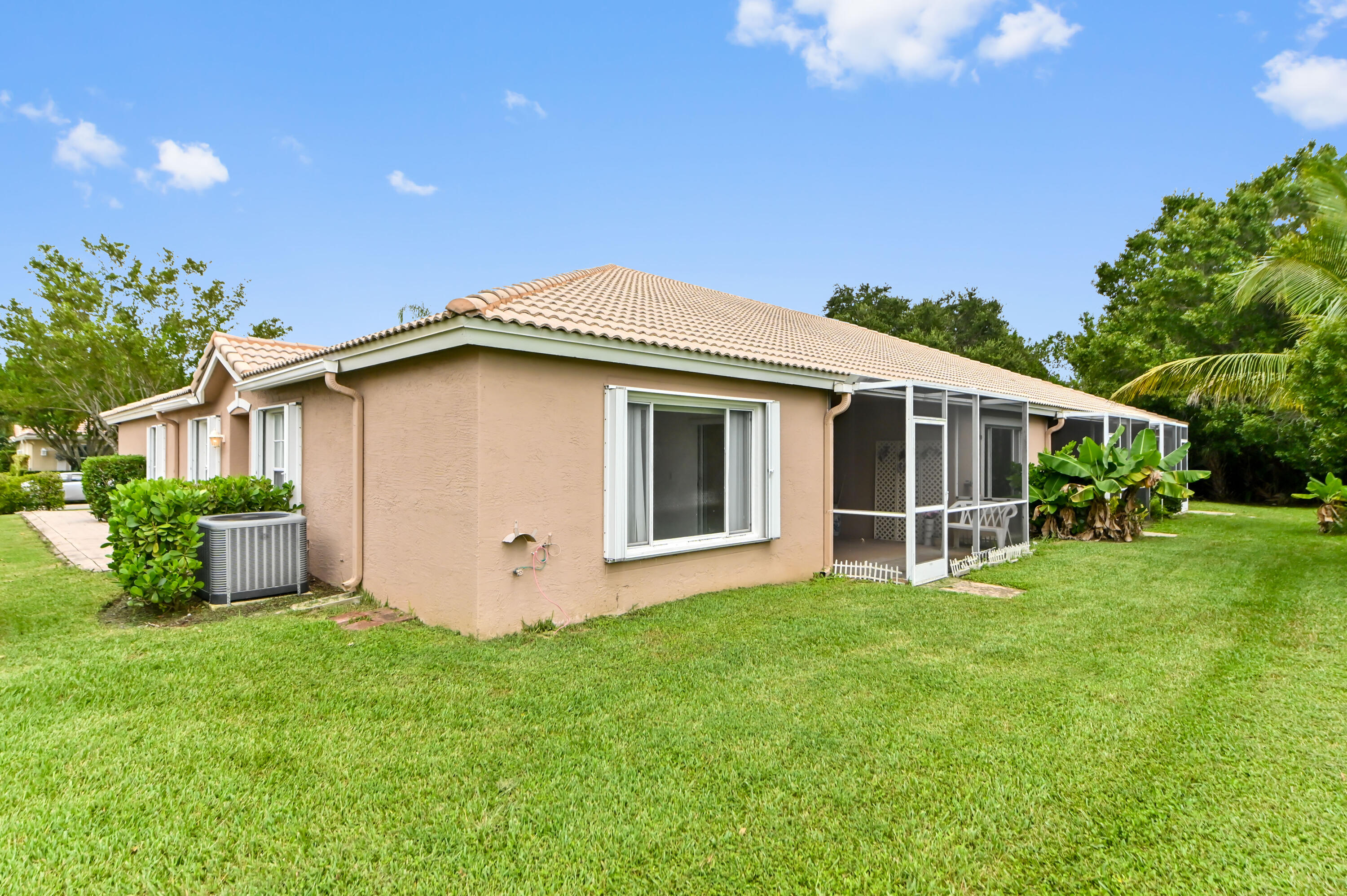 8260 Fresh, West Palm Beach FL 33411