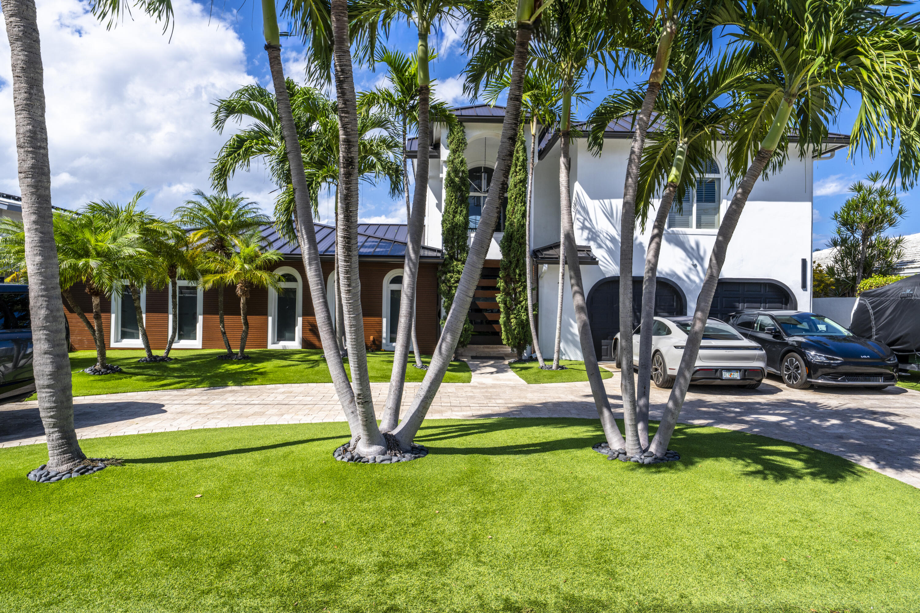 11 Castle Harbor Isle, Fort Lauderdale FL 33308