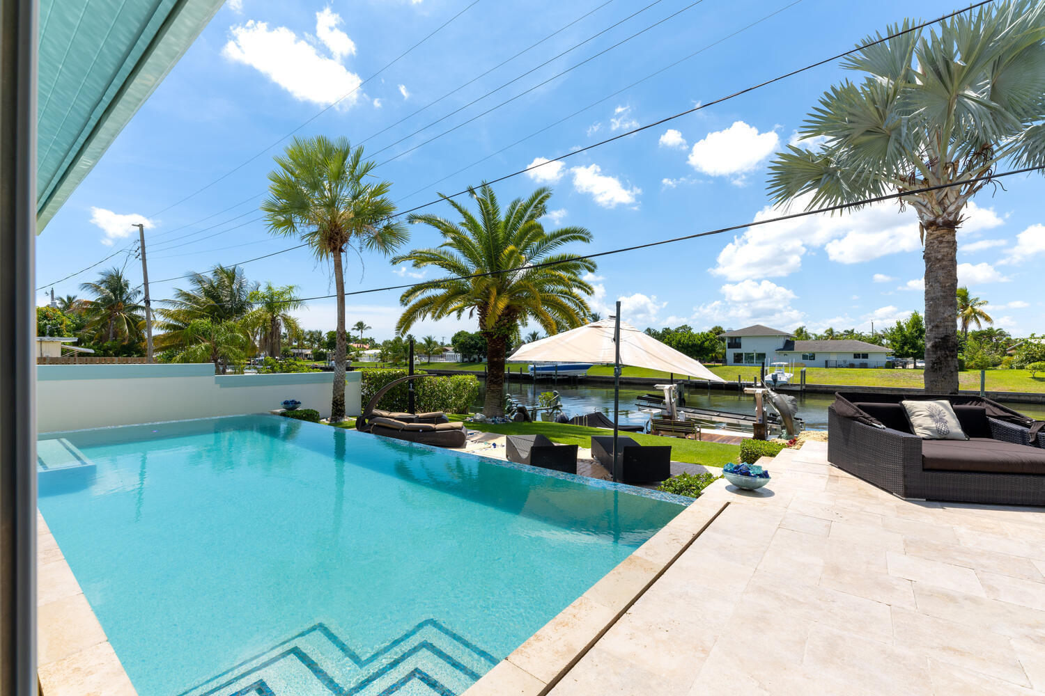 206 Arlington, West Palm Beach FL 33405