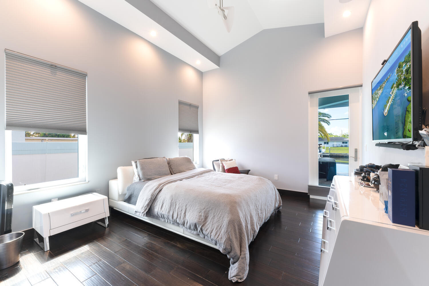 206 Arlington, West Palm Beach FL 33405