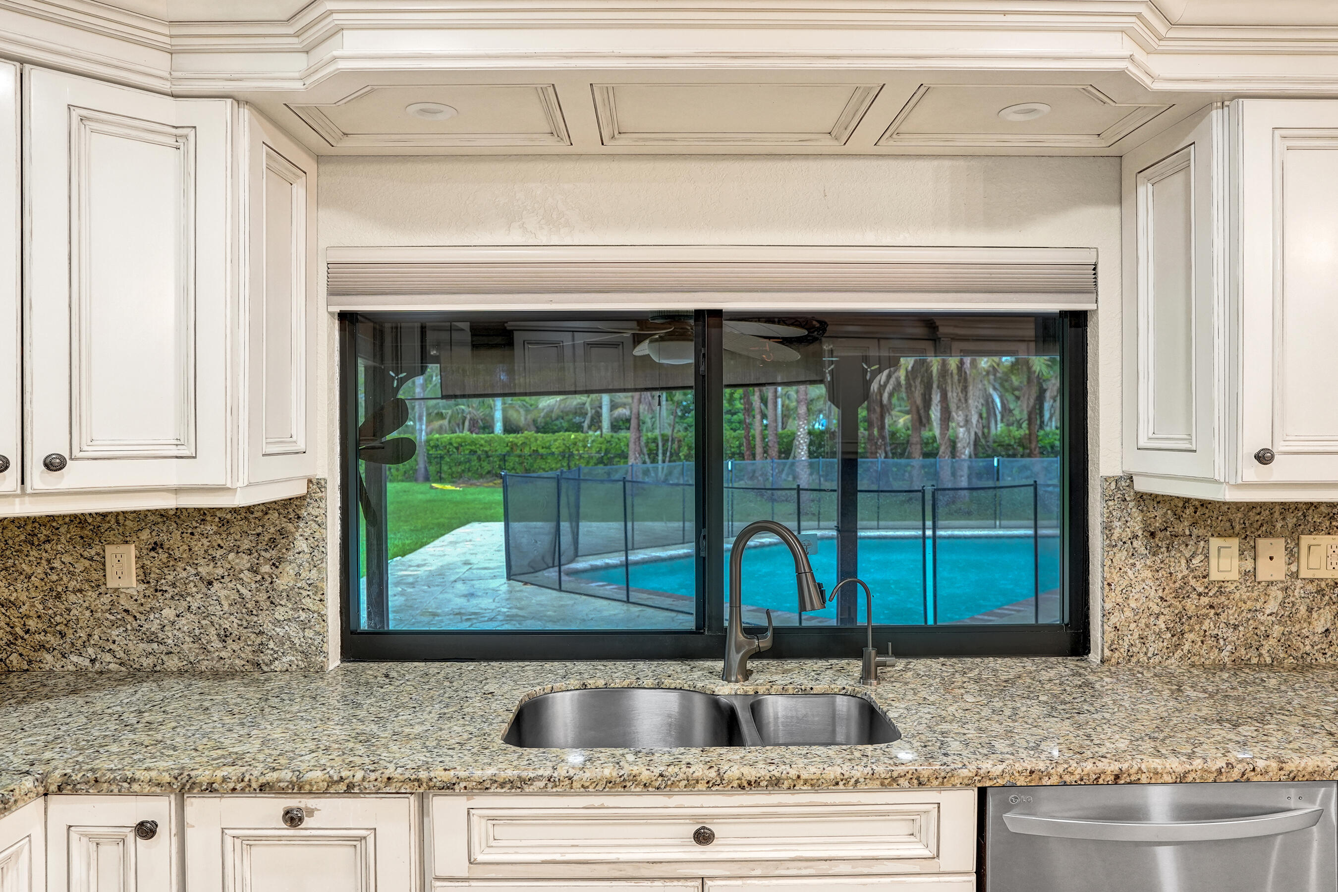 7555 NW 82ND, Parkland FL 33067