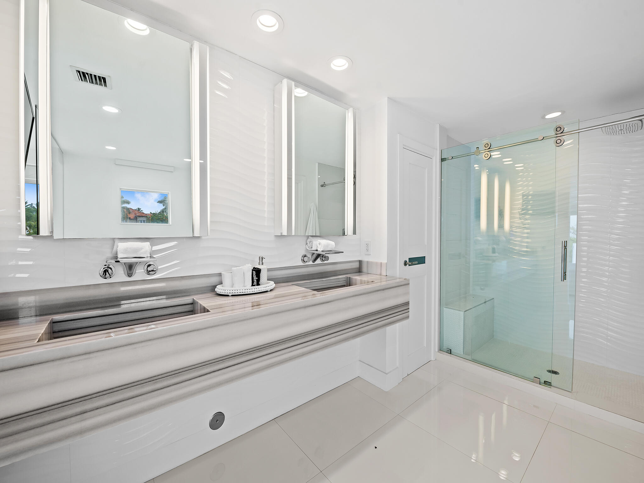 3091 NE 42nd, Fort Lauderdale FL 33308