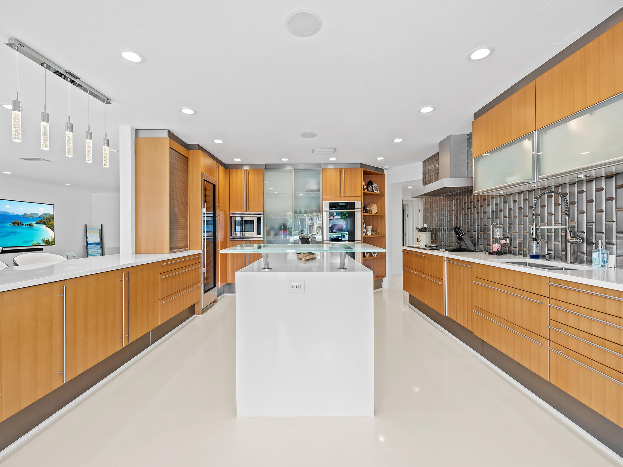 3091 NE 42nd, Fort Lauderdale FL 33308