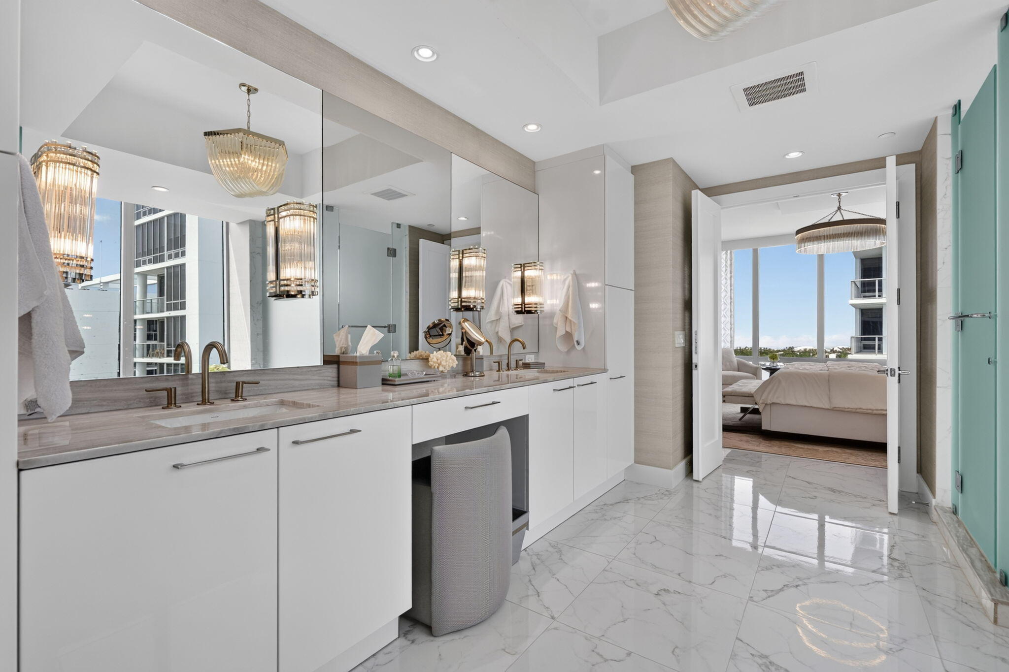 1 Water Club #1904, North Palm Beach FL 33408