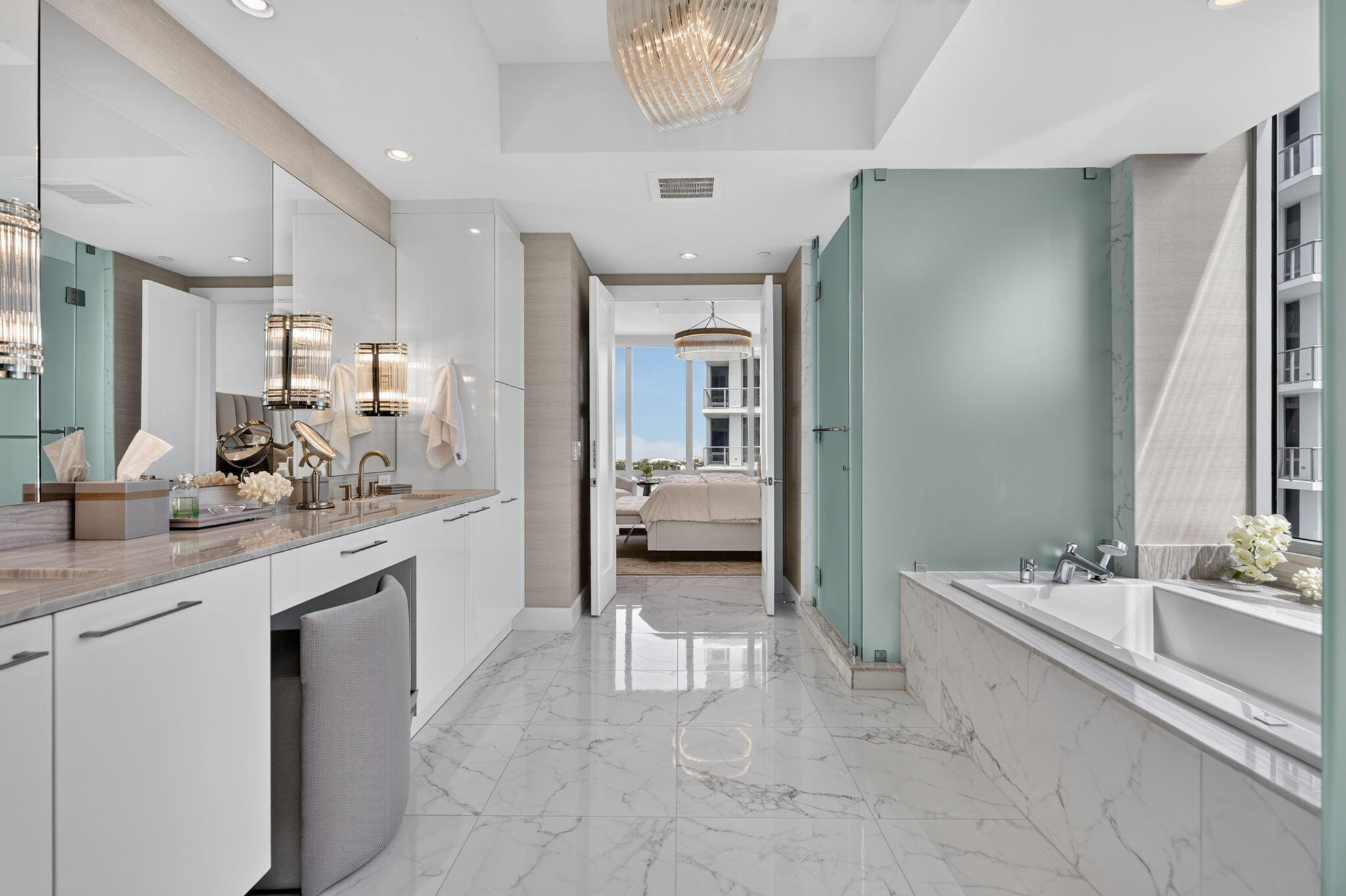 1 Water Club #1904, North Palm Beach FL 33408
