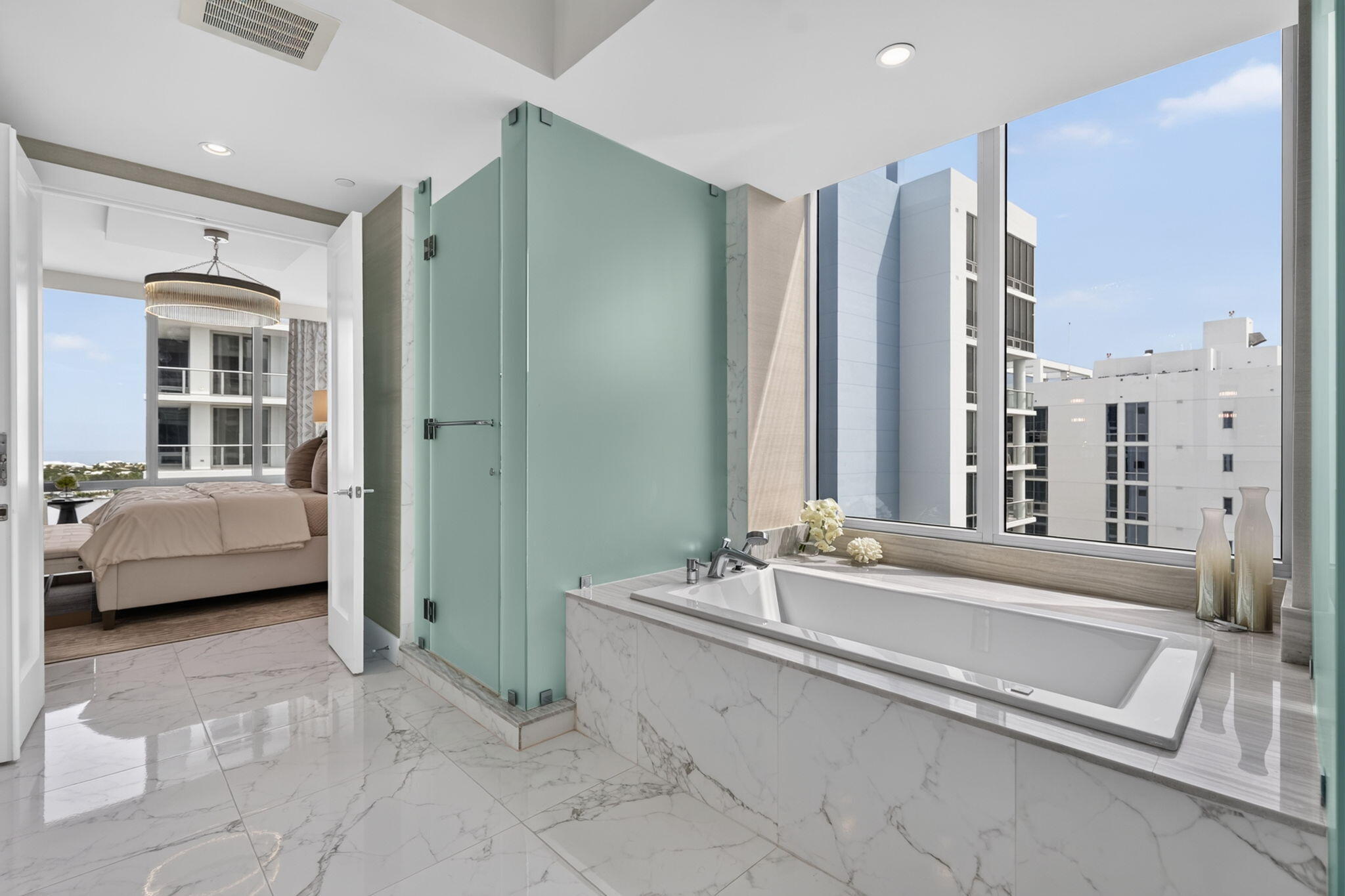 1 Water Club #1904, North Palm Beach FL 33408