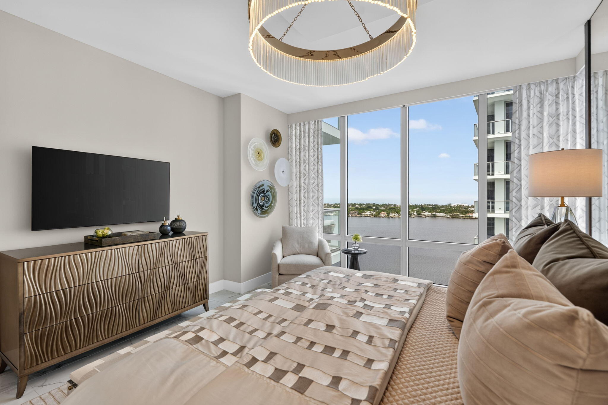 1 Water Club #1904, North Palm Beach FL 33408
