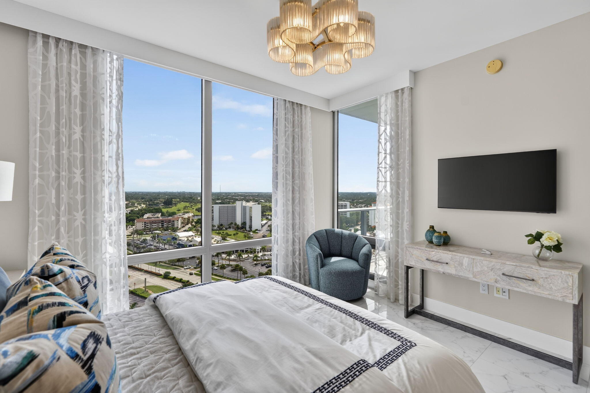 1 Water Club #1904, North Palm Beach FL 33408