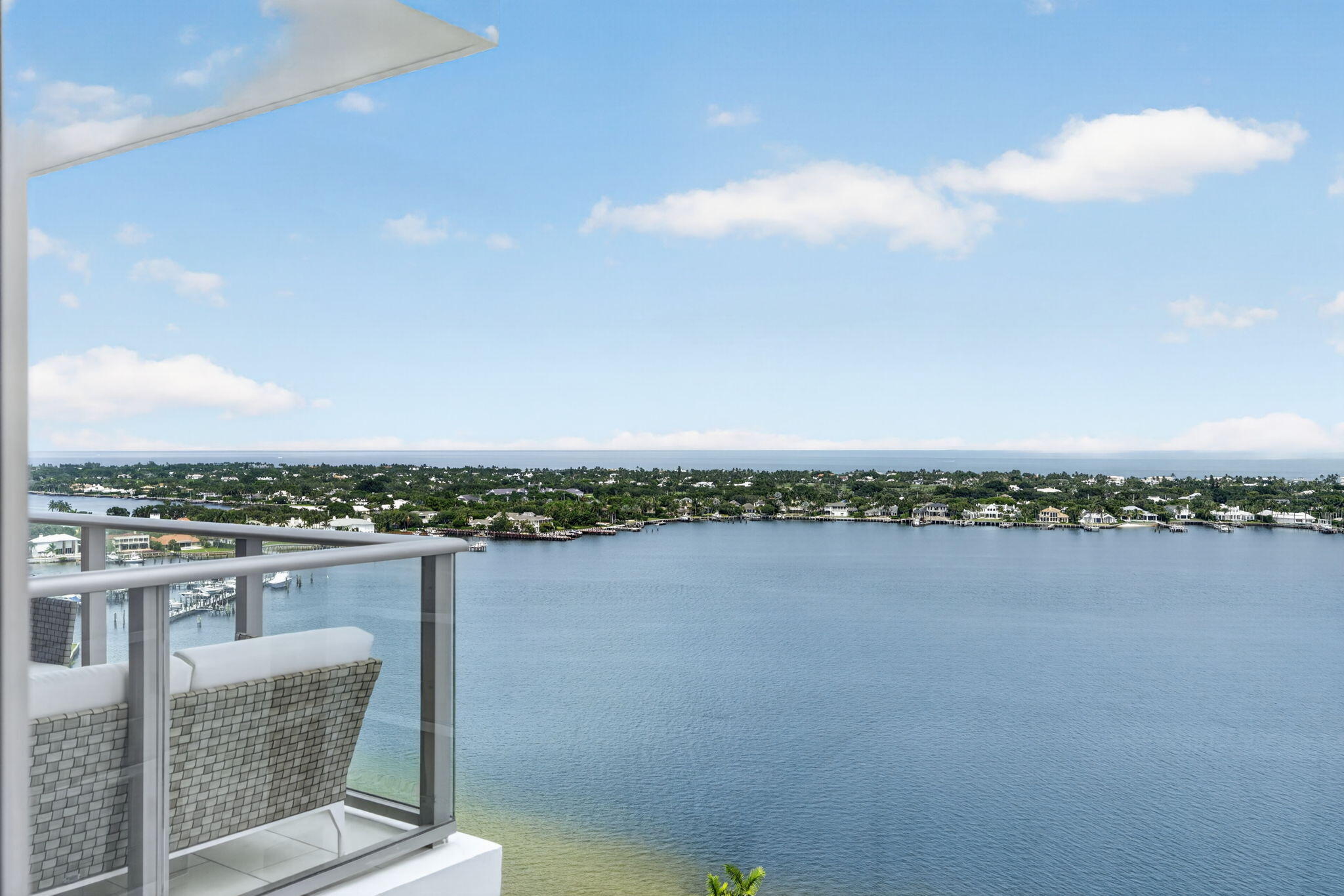 1 Water Club #1904, North Palm Beach FL 33408