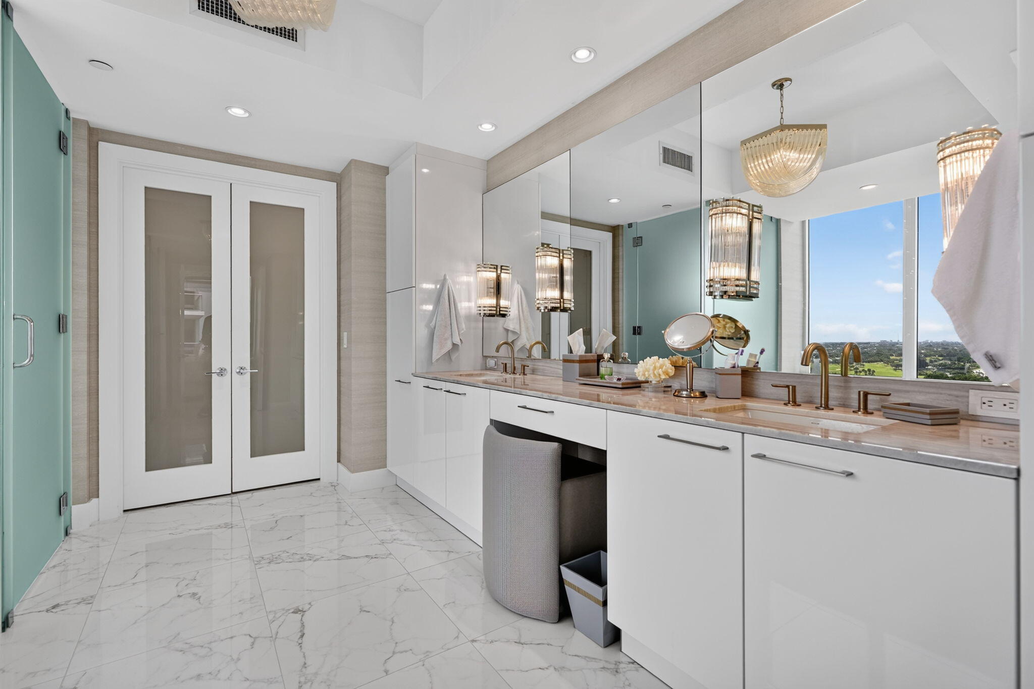 1 Water Club #1904, North Palm Beach FL 33408