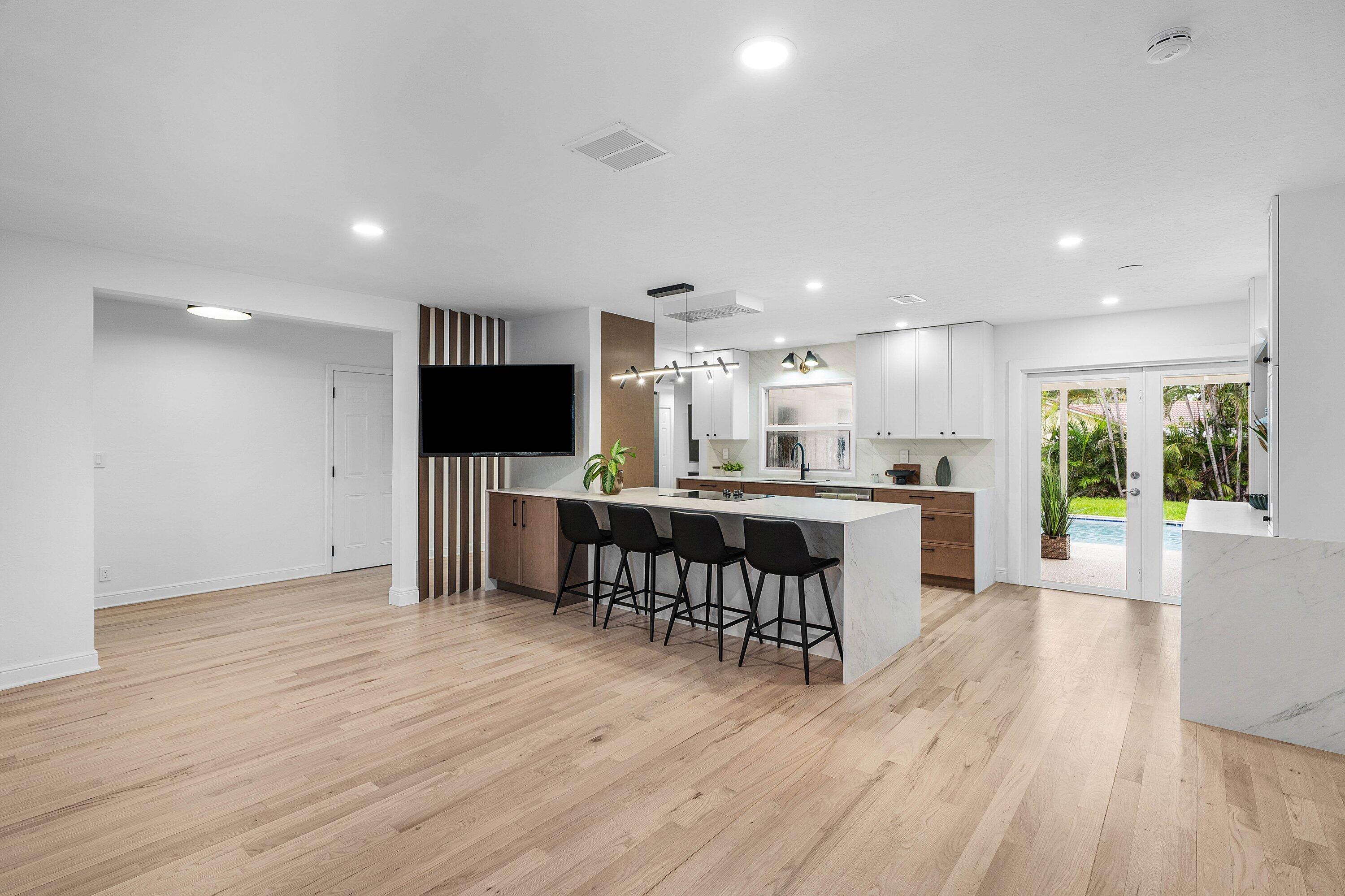 1551 SW 10th, Boca Raton FL 33486
