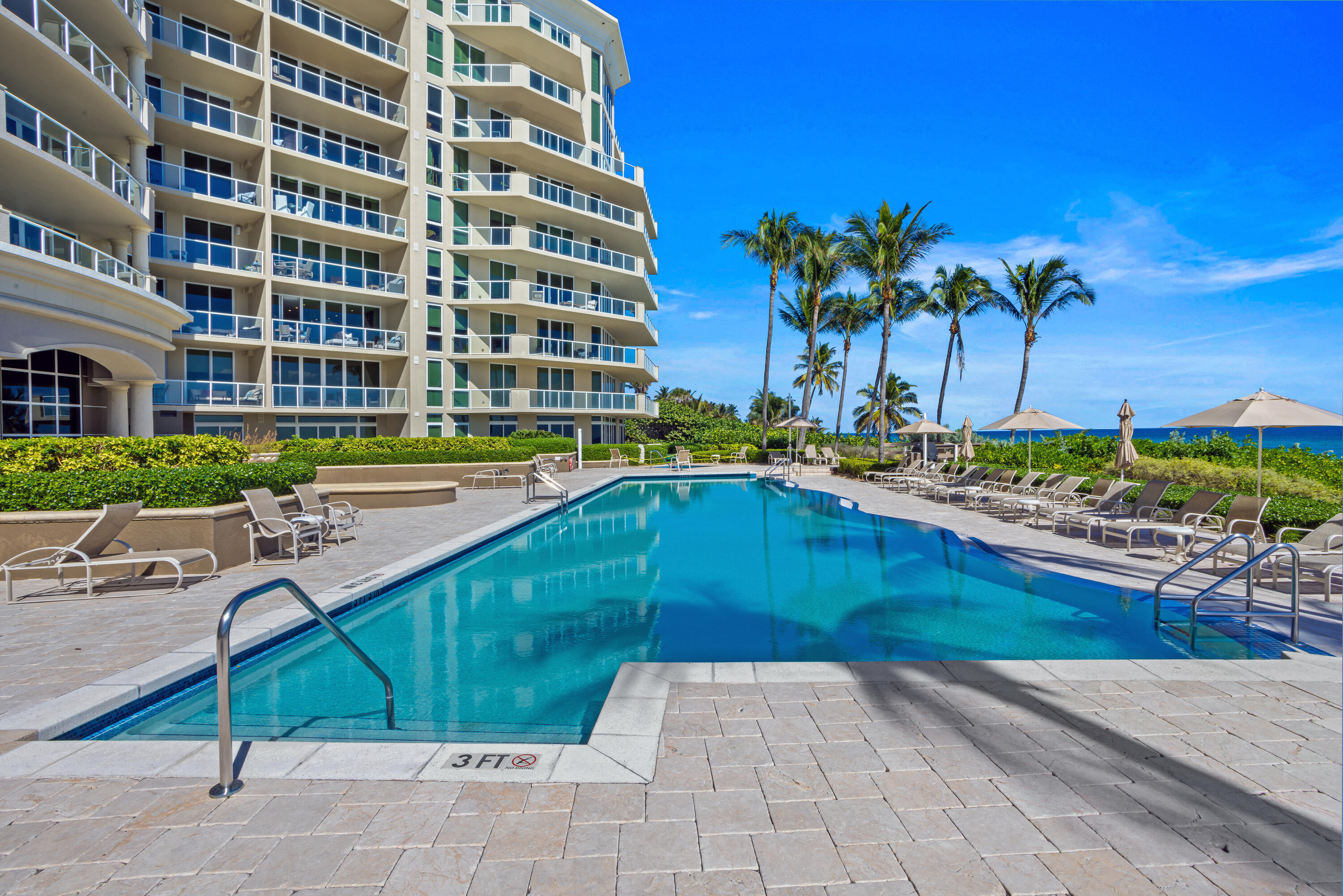 1063 Hillsboro Mile #403, Hillsboro Beach FL 33062