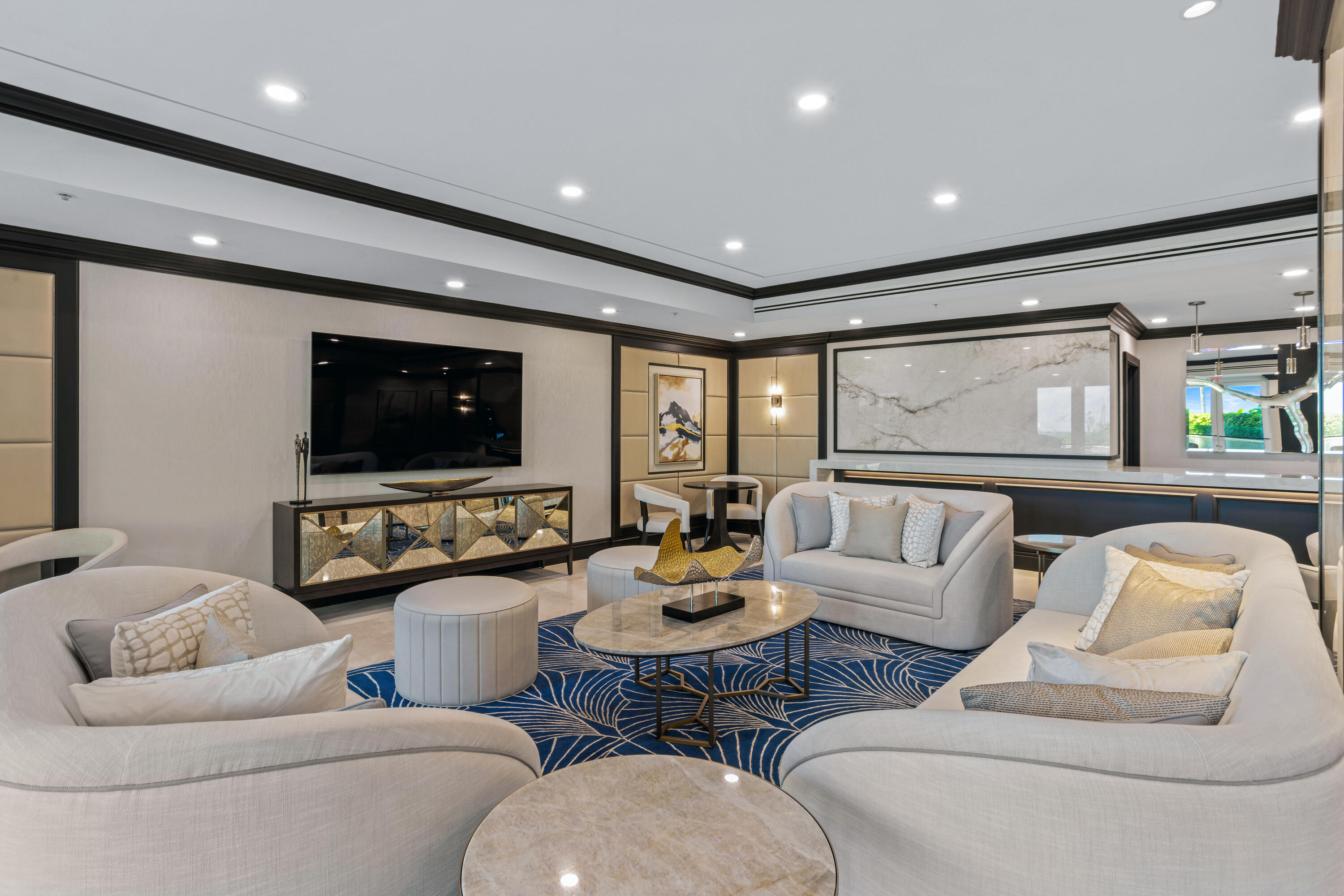 1063 Hillsboro Mile #403, Hillsboro Beach FL 33062
