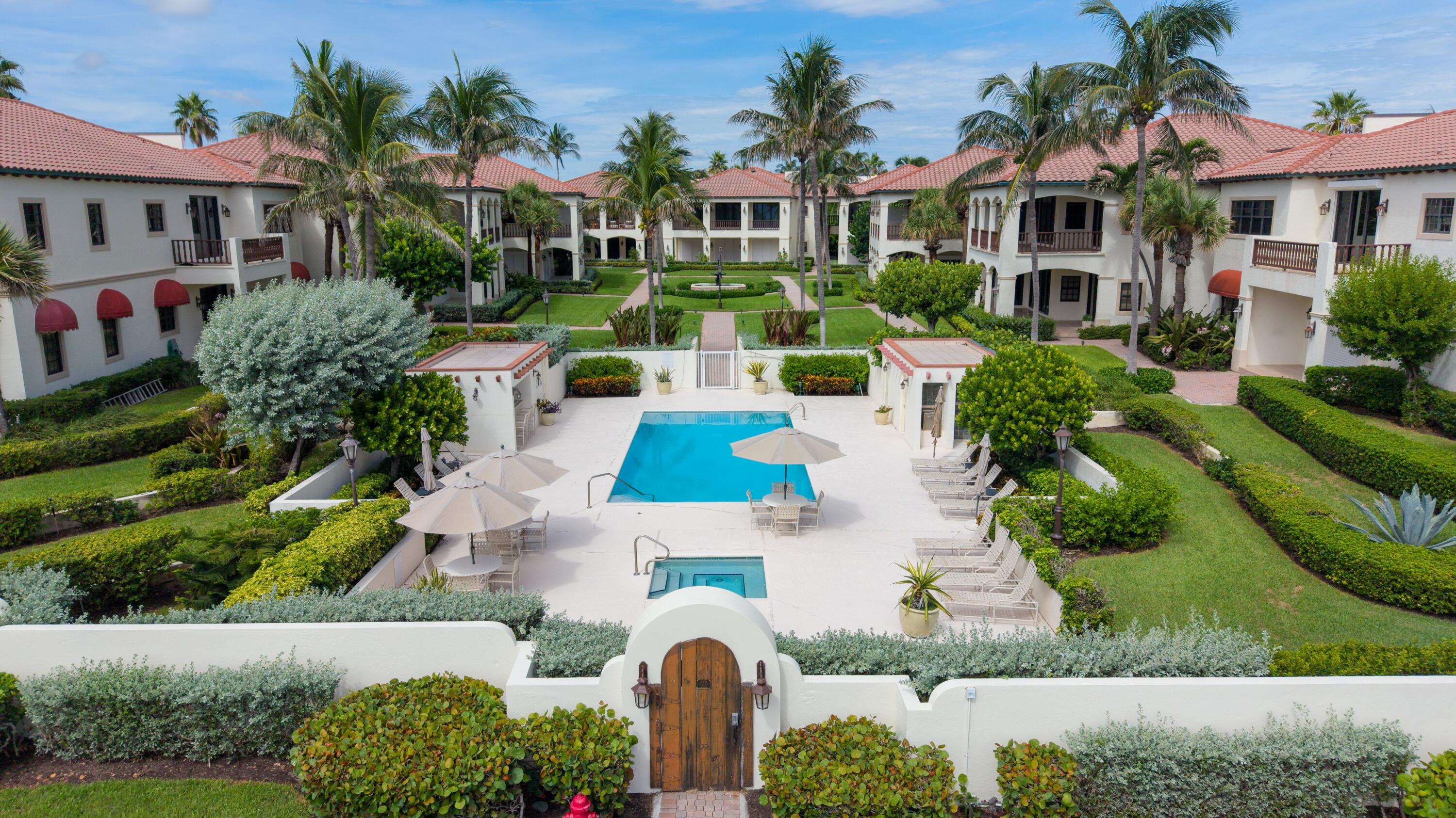 5833 N OCEAN #D2, Ocean Ridge FL 33435