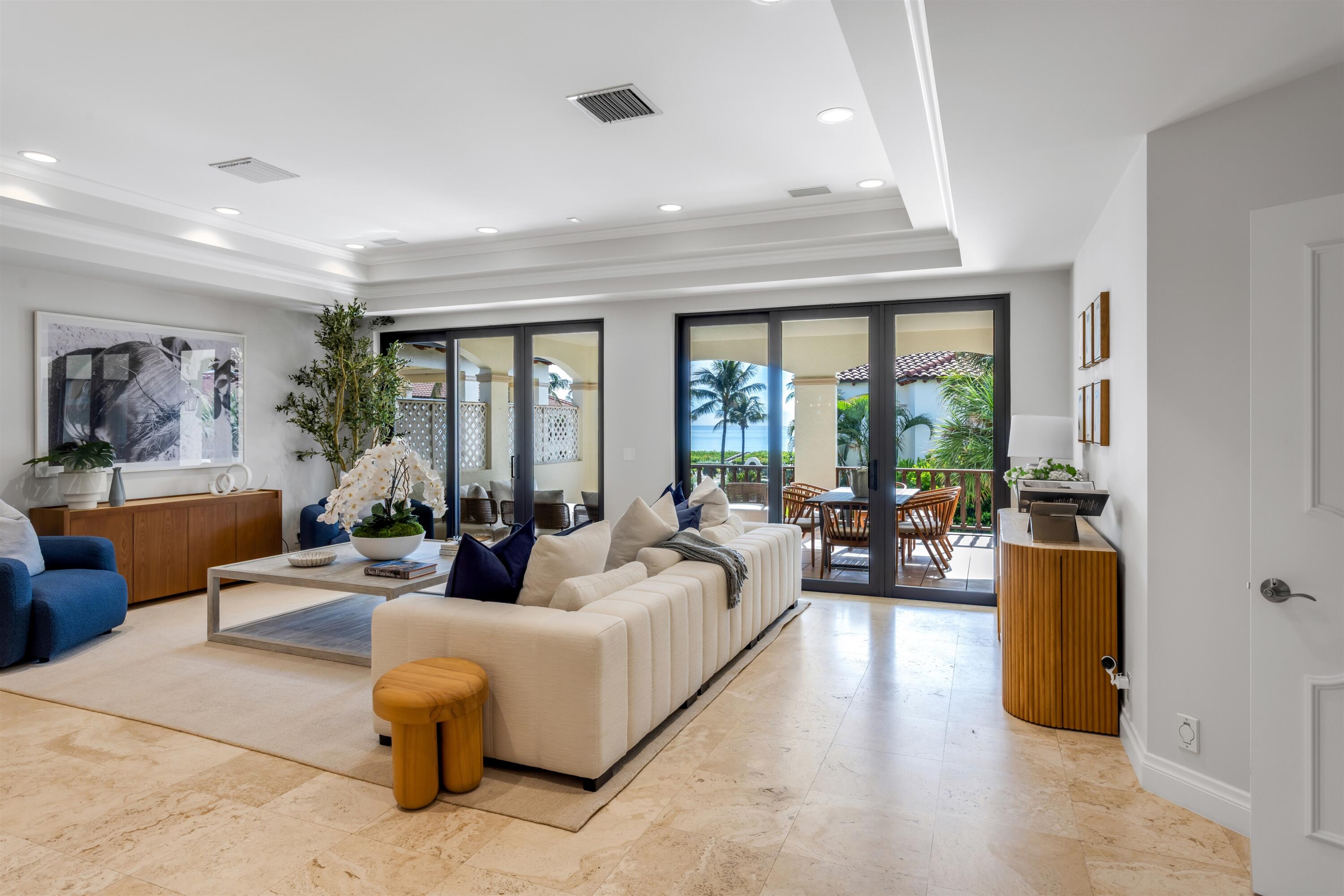 5833 N OCEAN #D2, Ocean Ridge FL 33435