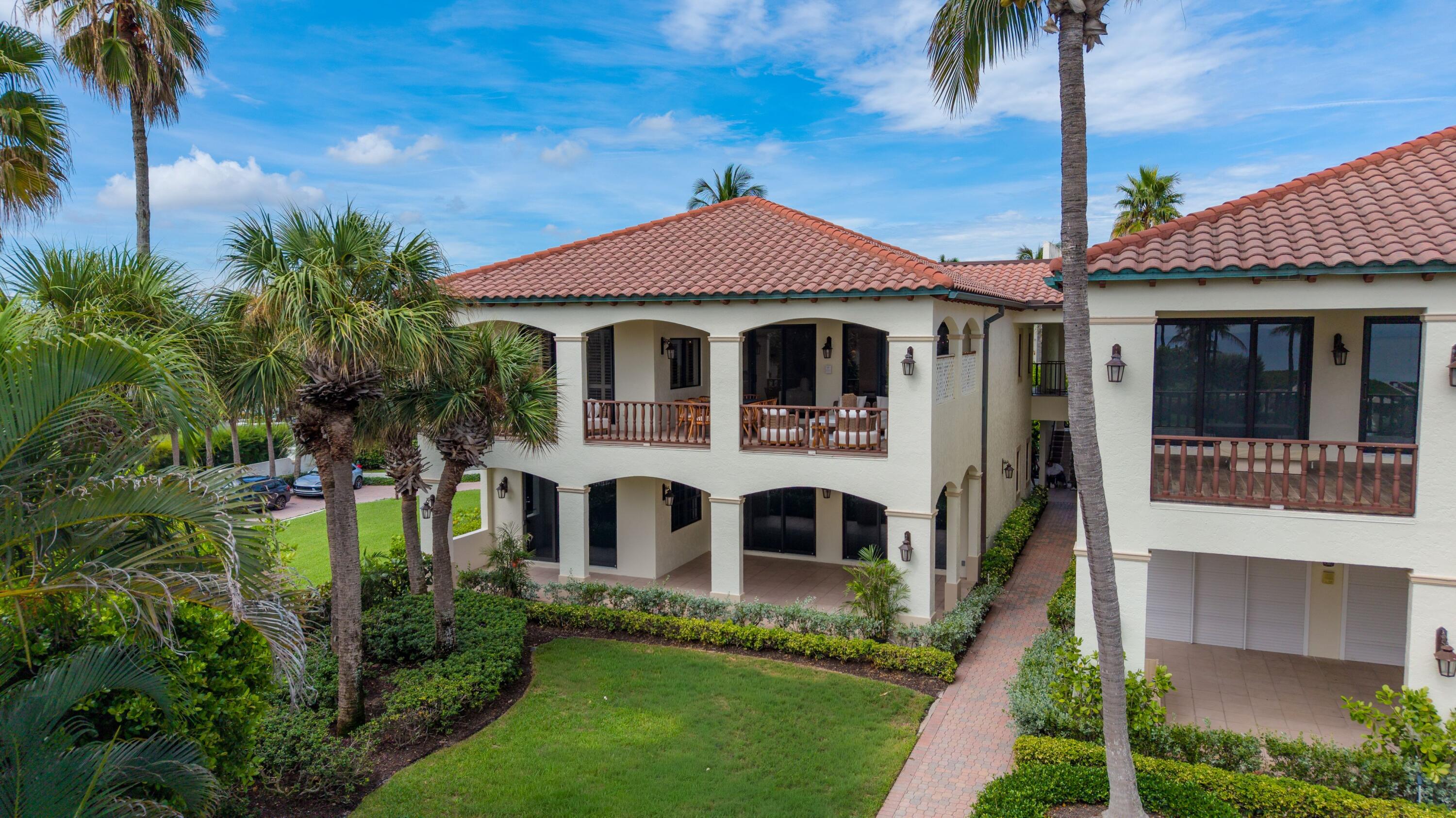 5833 N OCEAN #D2, Ocean Ridge FL 33435