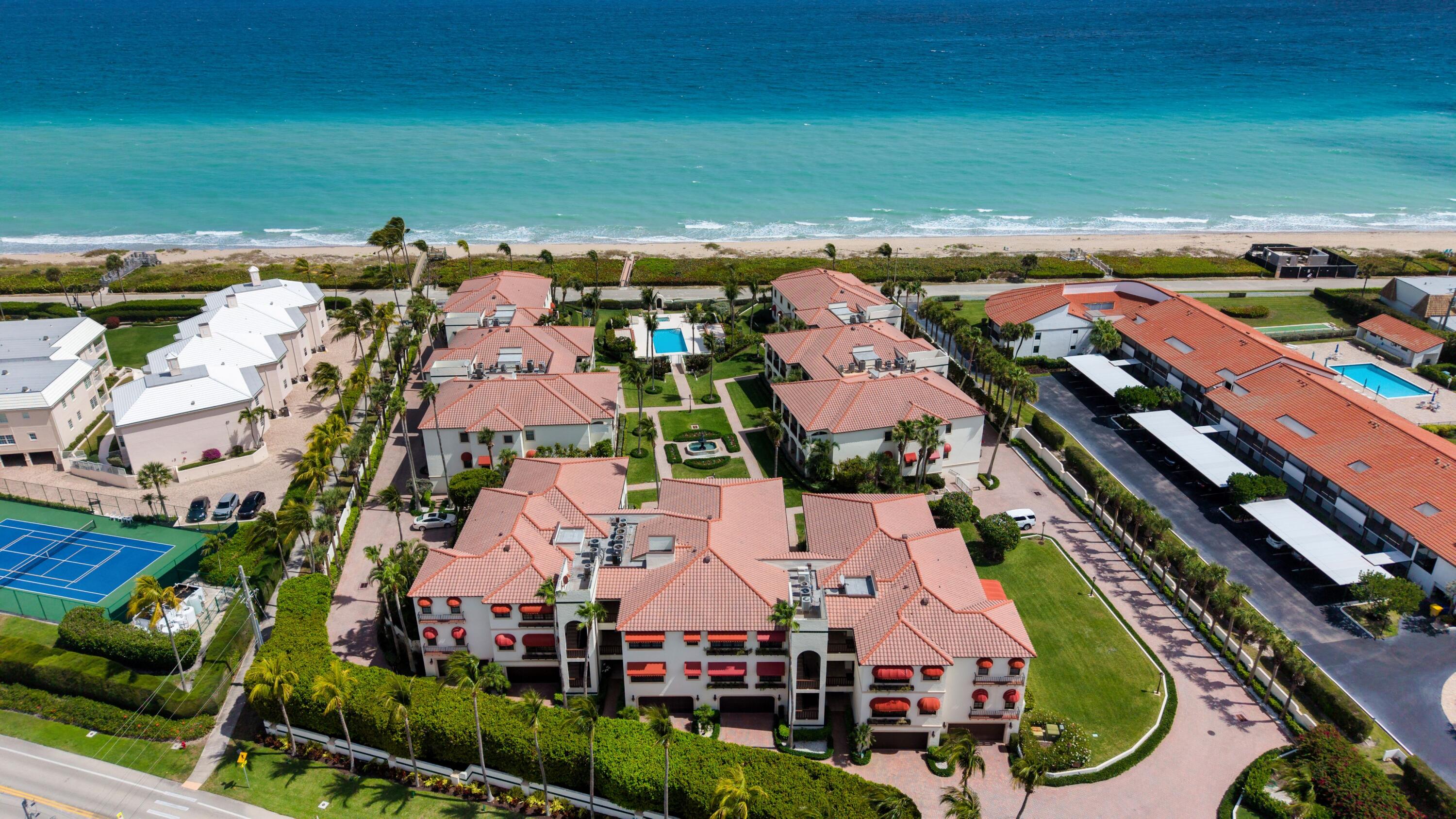 5833 N OCEAN #D2, Ocean Ridge FL 33435