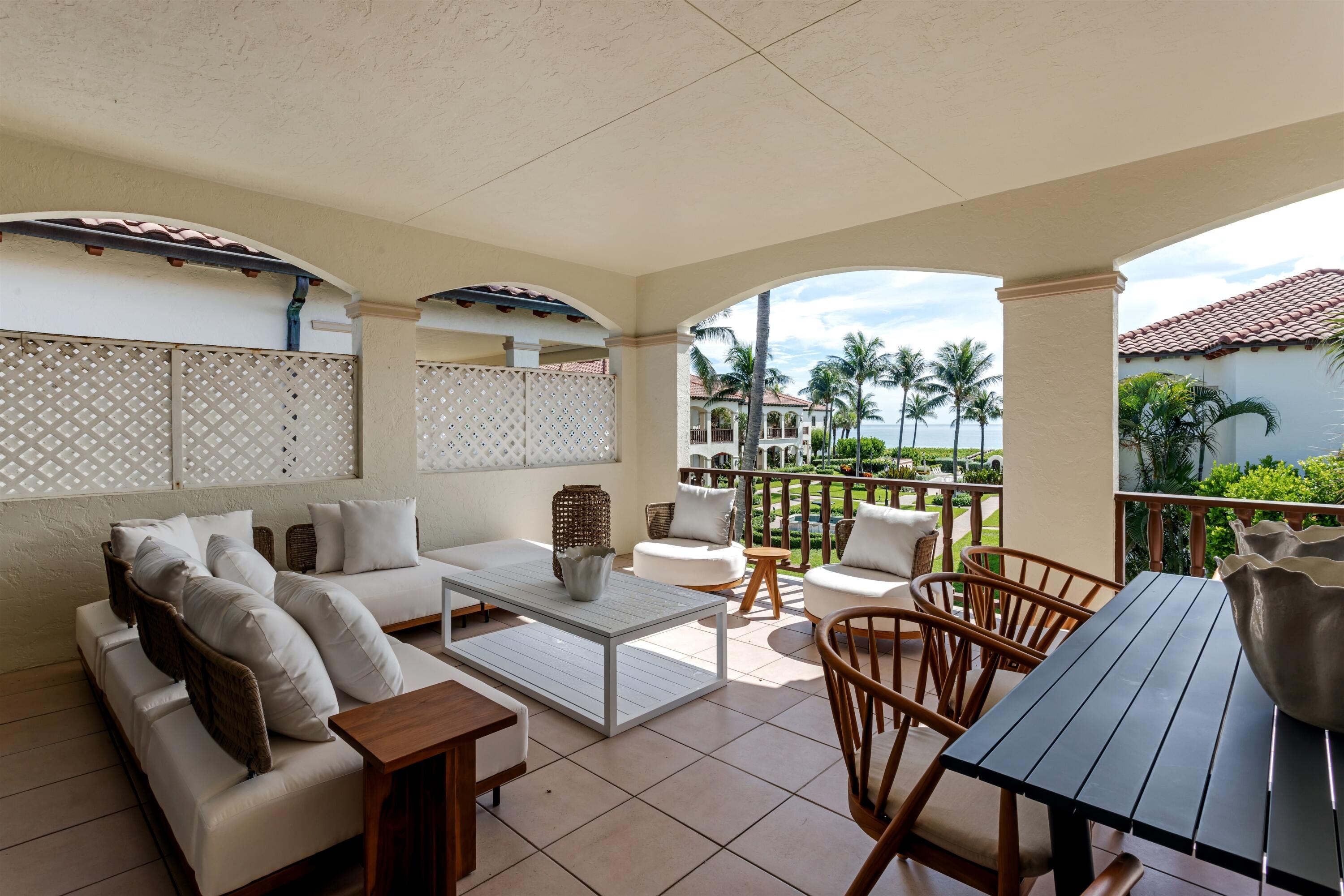 5833 N OCEAN #D2, Ocean Ridge FL 33435