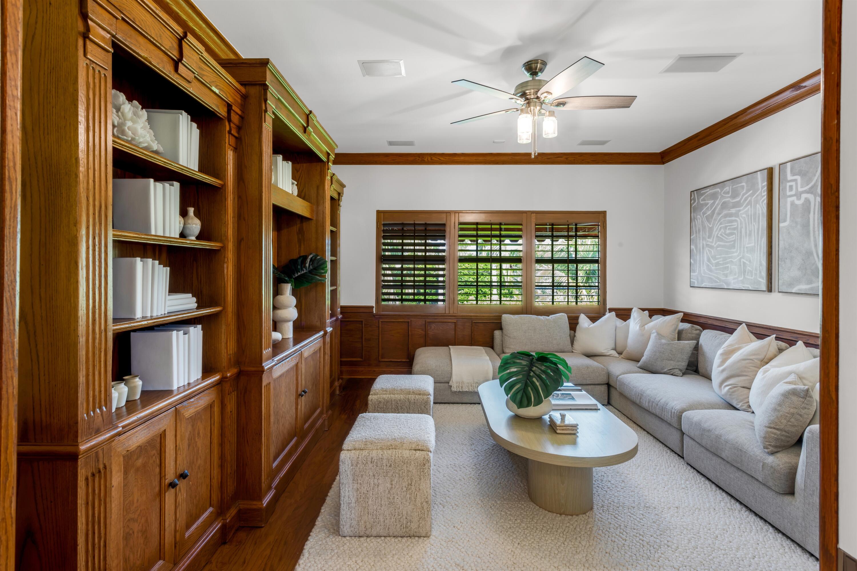 5833 N OCEAN #D2, Ocean Ridge FL 33435