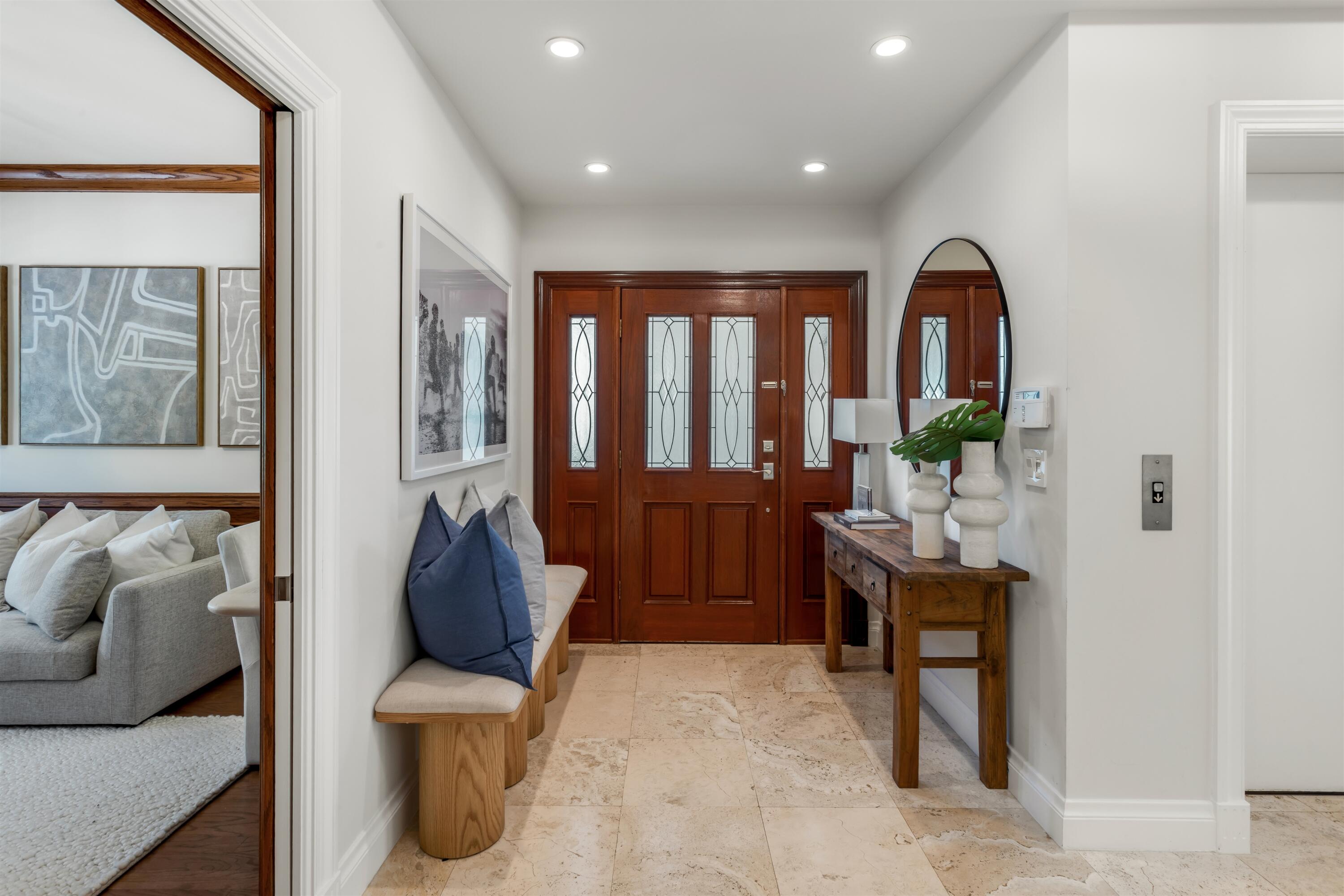 5833 N OCEAN #D2, Ocean Ridge FL 33435