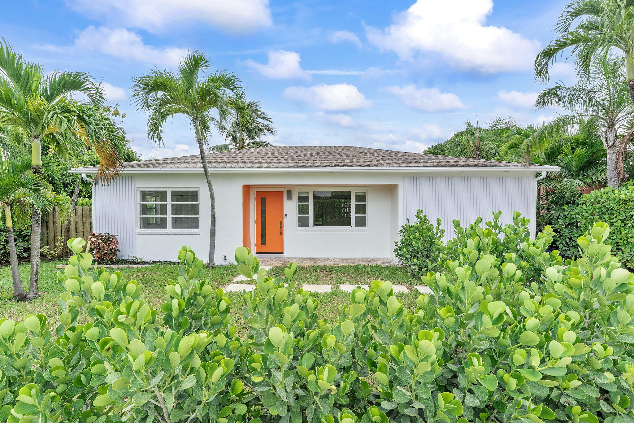 5015 S Olive, West Palm Beach FL 33405