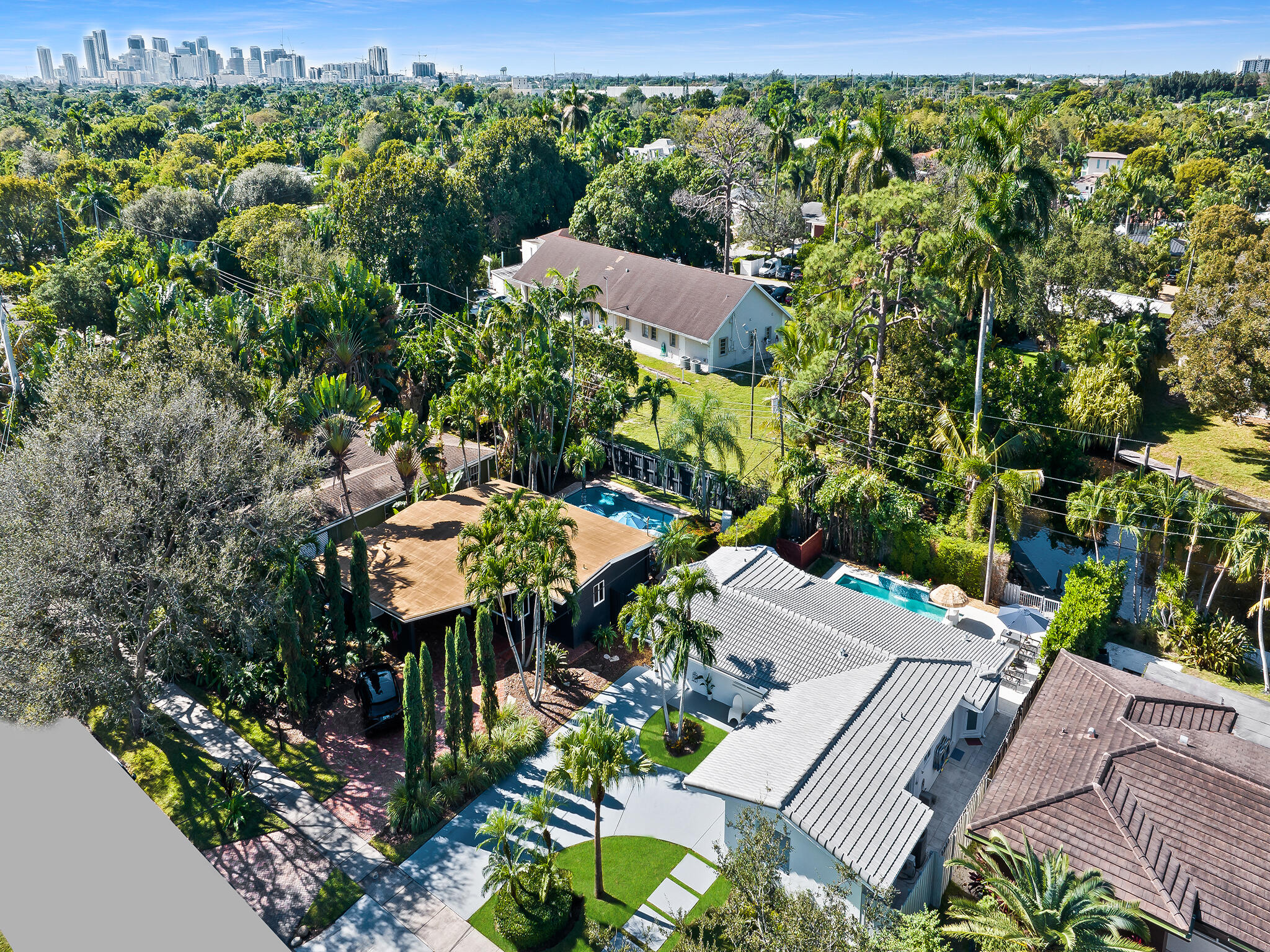 1913 N VICTORIA PARK, Fort Lauderdale FL 33305