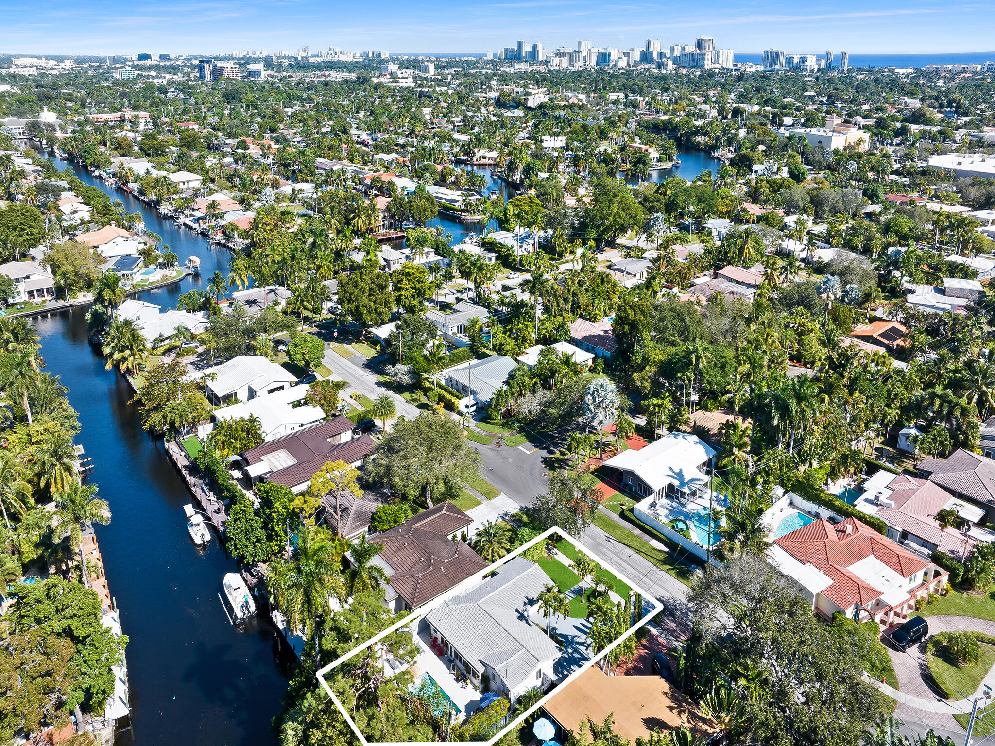 1913 N VICTORIA PARK, Fort Lauderdale FL 33305